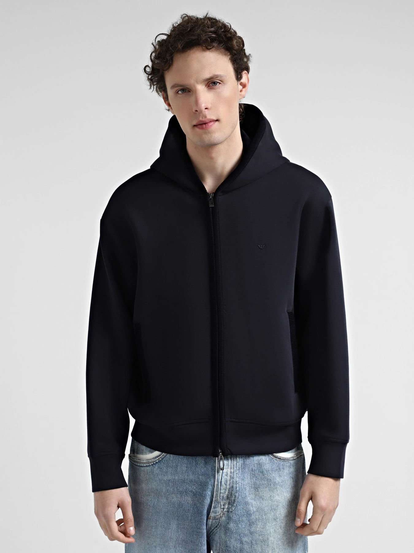 Худи и свитшоты Emporio Armani модель 6D1M97-1JHSZ-0920 Худи и свитшоты Emporio Armani модель 6D1M97-1JHSZ-0920 Фото