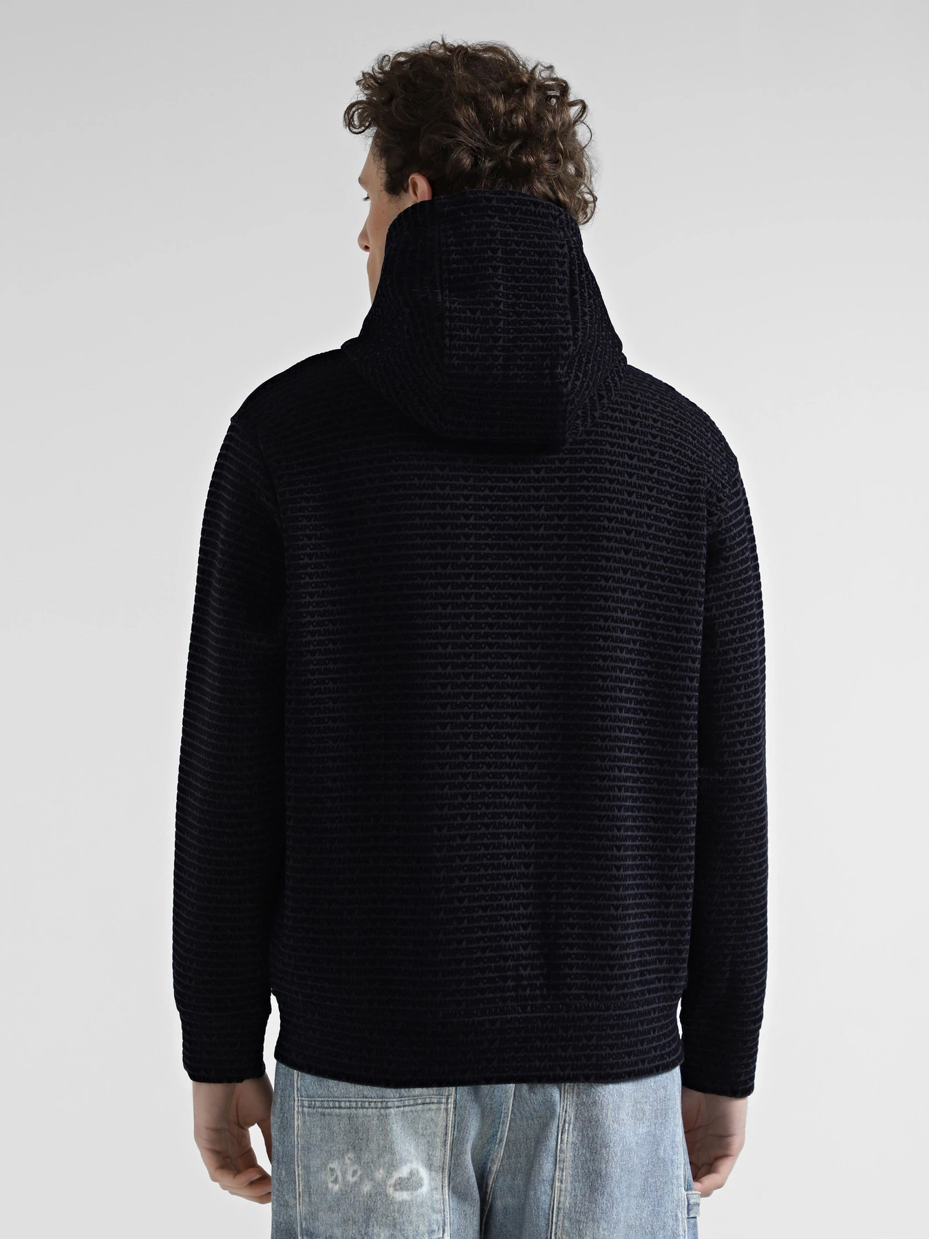 Худи и свитшоты Emporio Armani модель 6D1MB0-1JHSZ-0920 Худи и свитшоты Emporio Armani модель 6D1MB0-1JHSZ-0920 Фото