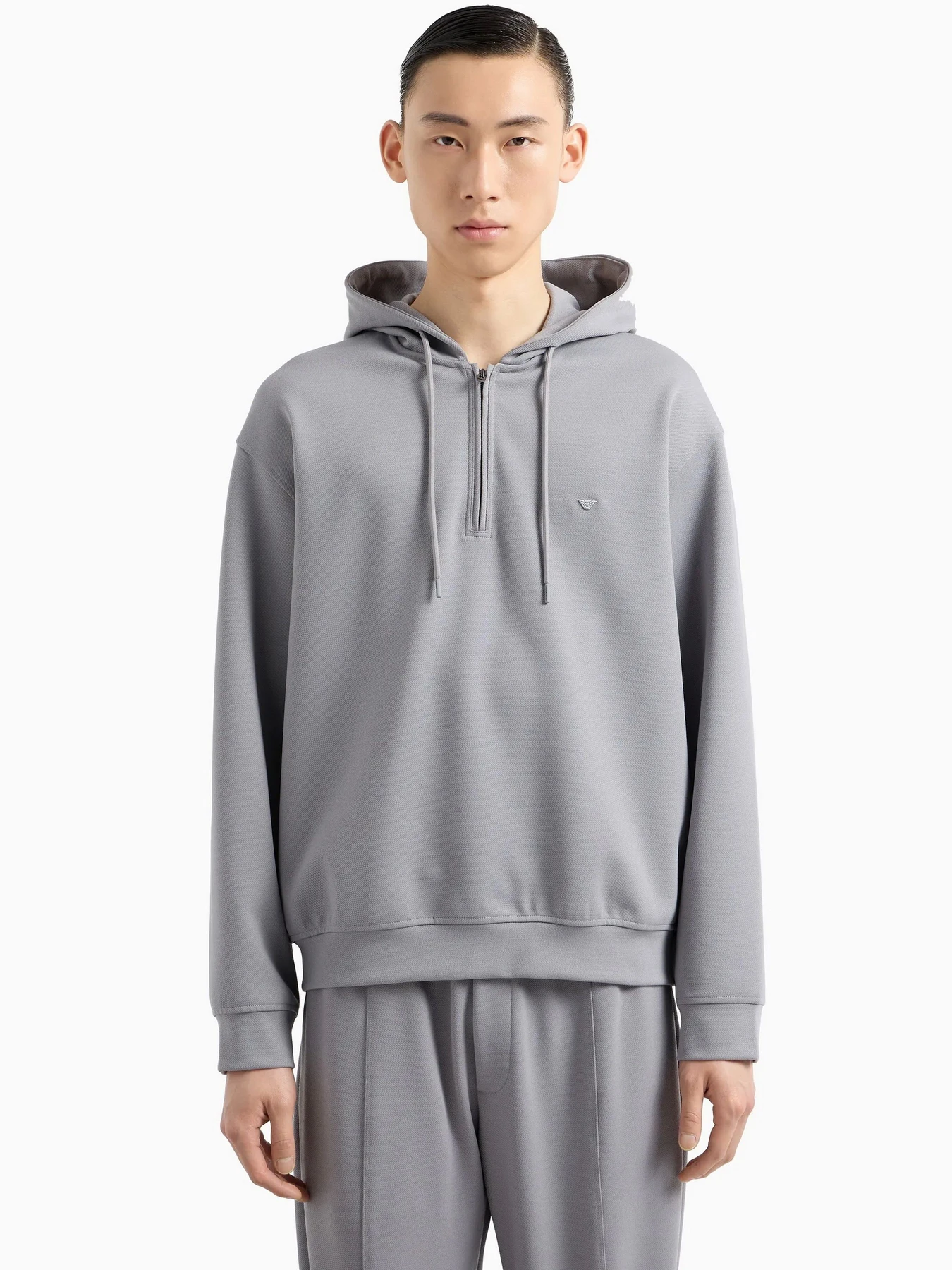 Худи и свитшоты Emporio Armani модель 6D1MC9-1JHQZ-06K3 Худи и свитшоты Emporio Armani модель 6D1MC9-1JHQZ-06K3 Фото