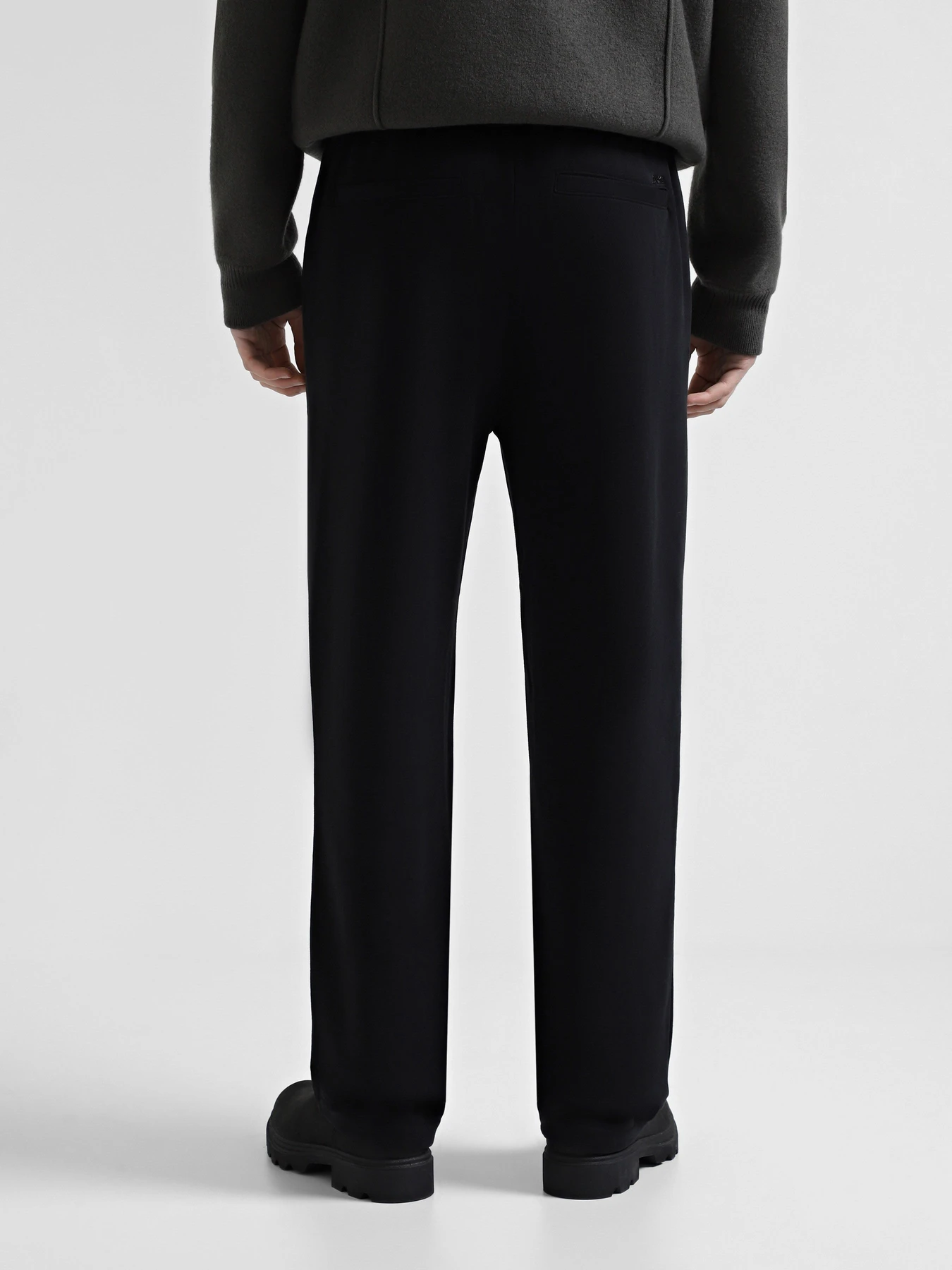 Штани Emporio Armani модель 6D1PZ9-1JOXZ-0999 Штани Emporio Armani модель 6D1PZ9-1JOXZ-0999 Фото