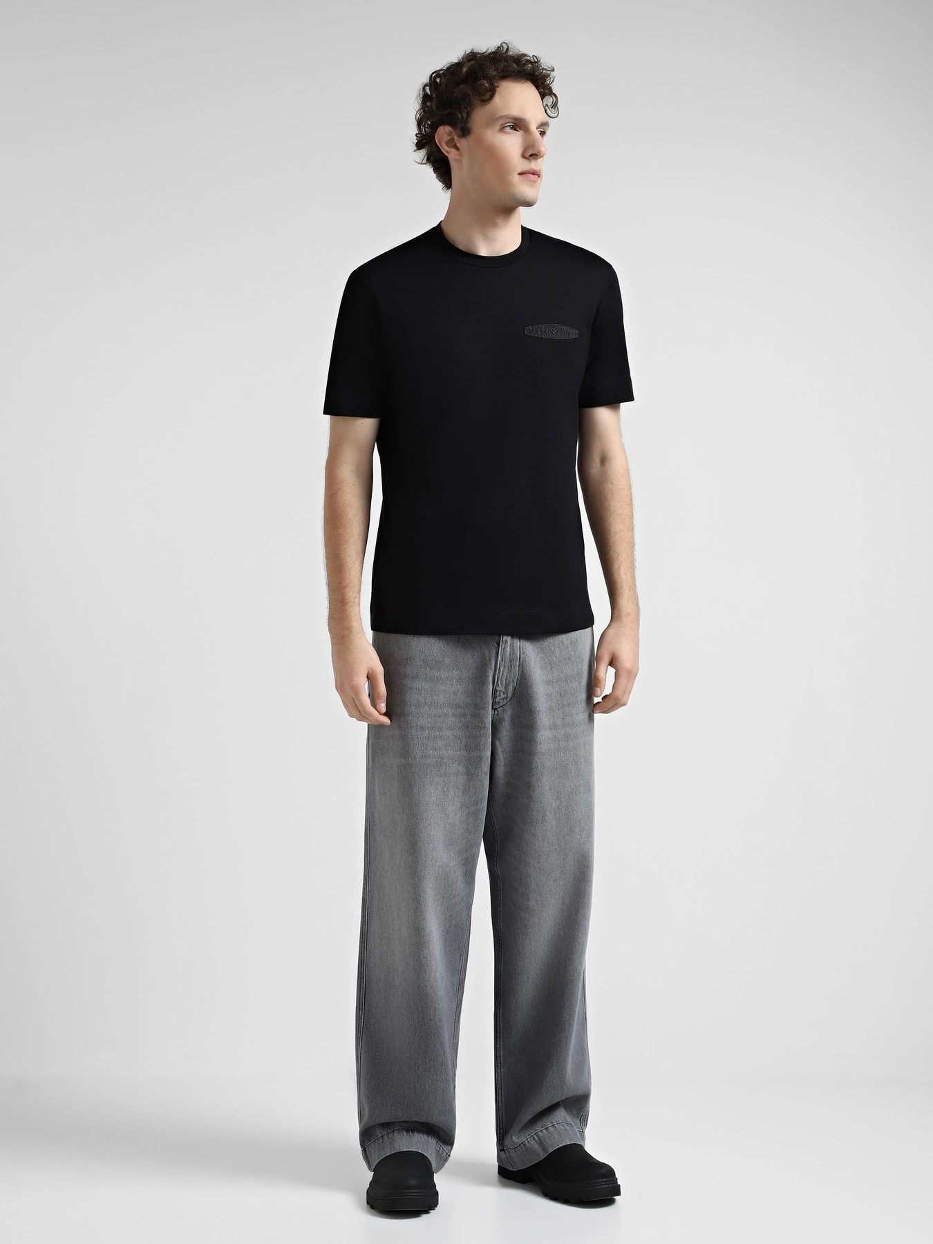 Футболки и поло Emporio Armani модель 6D1TM1-1JOCZ-0023 Футболки и поло Emporio Armani модель 6D1TM1-1JOCZ-0023 Фото
