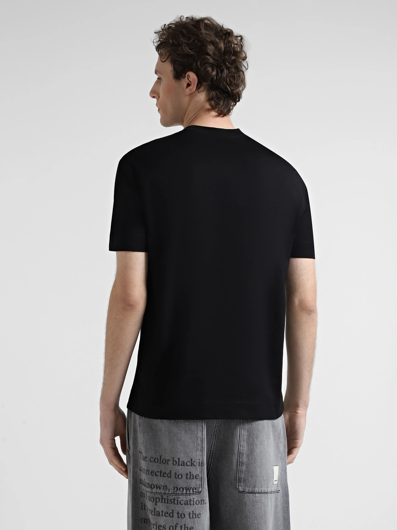 Футболки и поло Emporio Armani модель 6D1TM1-1JOCZ-0023 Футболки и поло Emporio Armani модель 6D1TM1-1JOCZ-0023 Фото
