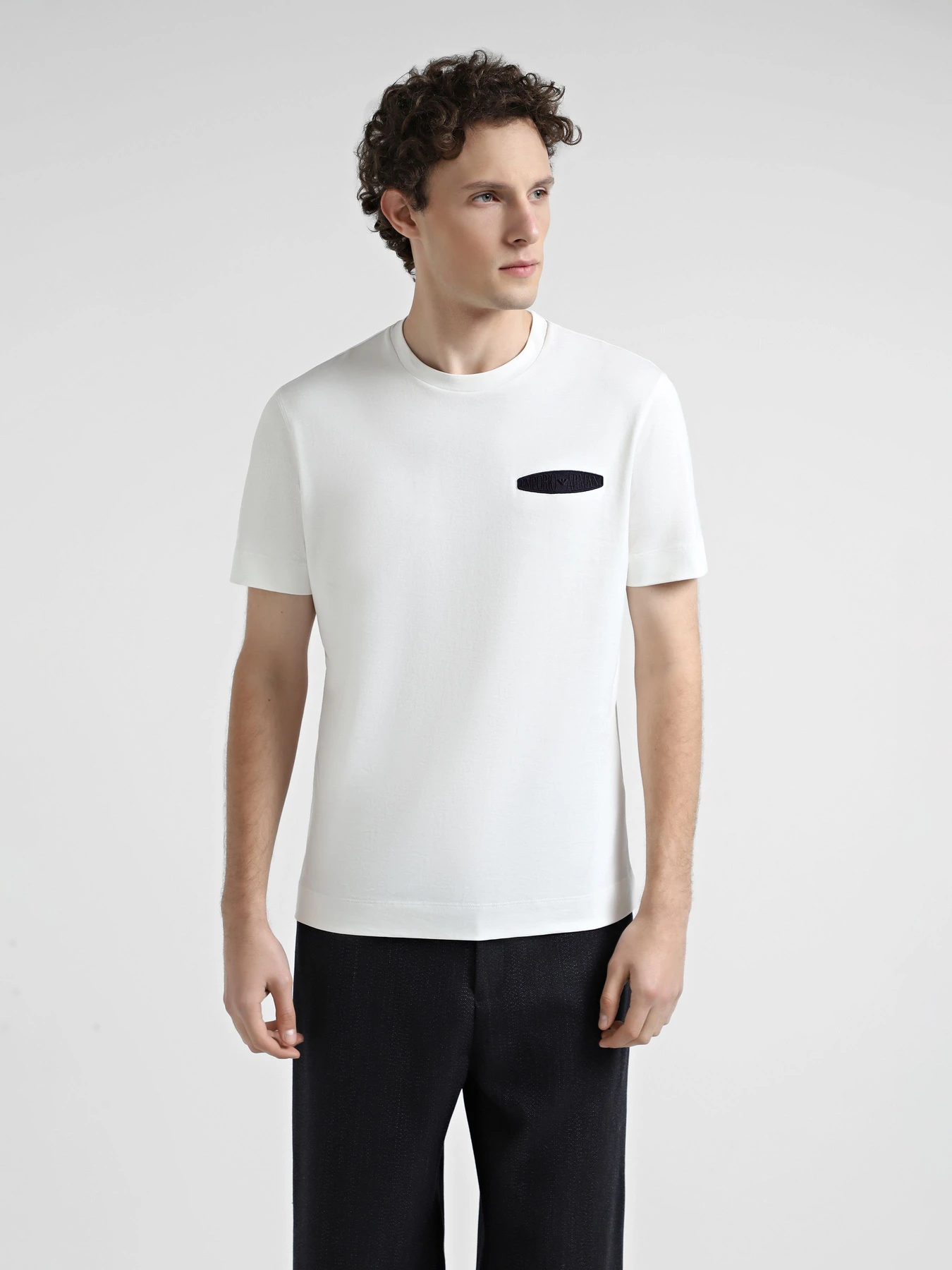 Футболки и поло Emporio Armani модель 6D1TM1-1JOCZ-01B9 Футболки и поло Emporio Armani модель 6D1TM1-1JOCZ-01B9 Фото