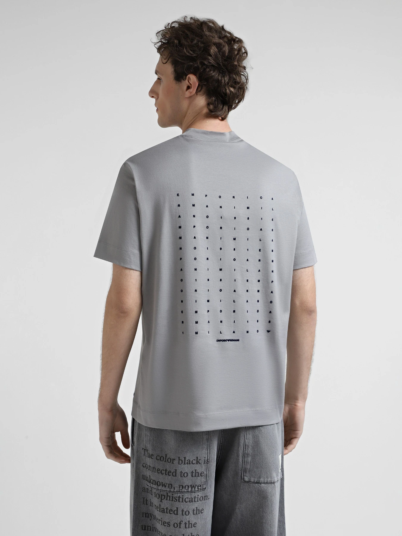 Футболки и поло Emporio Armani модель 6D1TM4-1JOCZ-06K3 Футболки и поло Emporio Armani модель 6D1TM4-1JOCZ-06K3 Фото