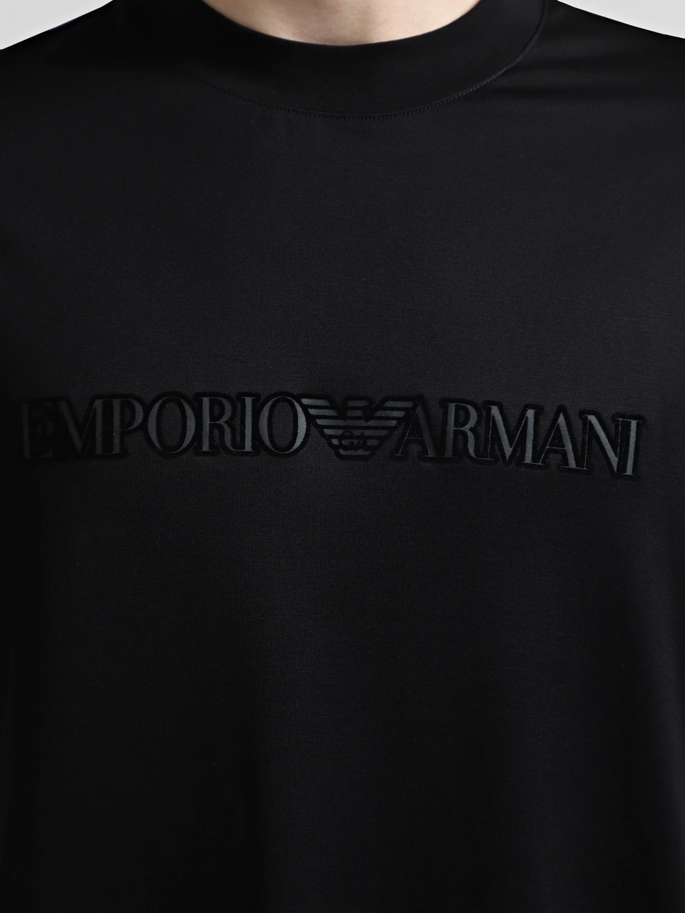 Футболки и поло Emporio Armani модель 6D1TR3-1JOSZ-0035 Фото