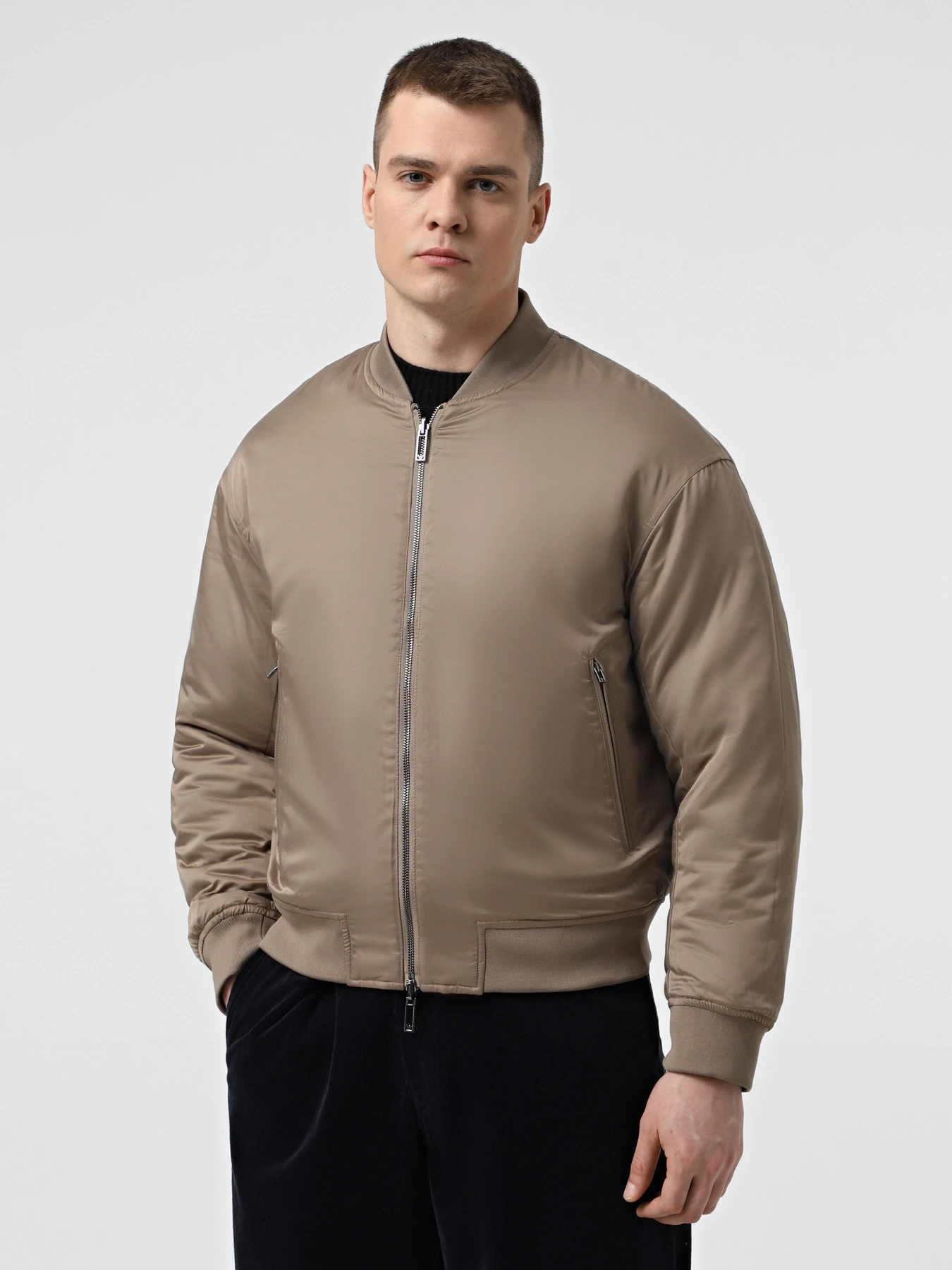 Куртки та дублянки Emporio Armani модель 6D1B71-1NUAZ-0144 Куртки та дублянки Emporio Armani модель 6D1B71-1NUAZ-0144 Фото