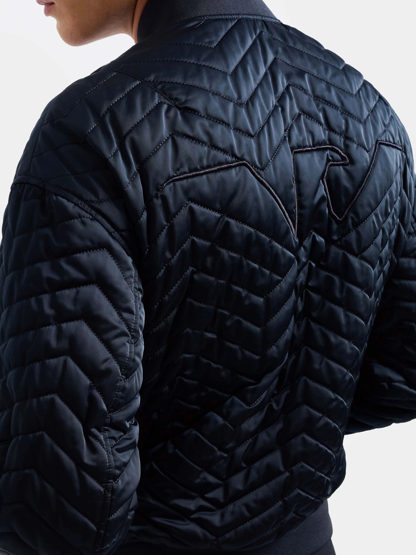 Куртки та дублянки Emporio Armani модель 6D1B71-1NUAZ-0920 Куртки та дублянки Emporio Armani модель 6D1B71-1NUAZ-0920 Фото