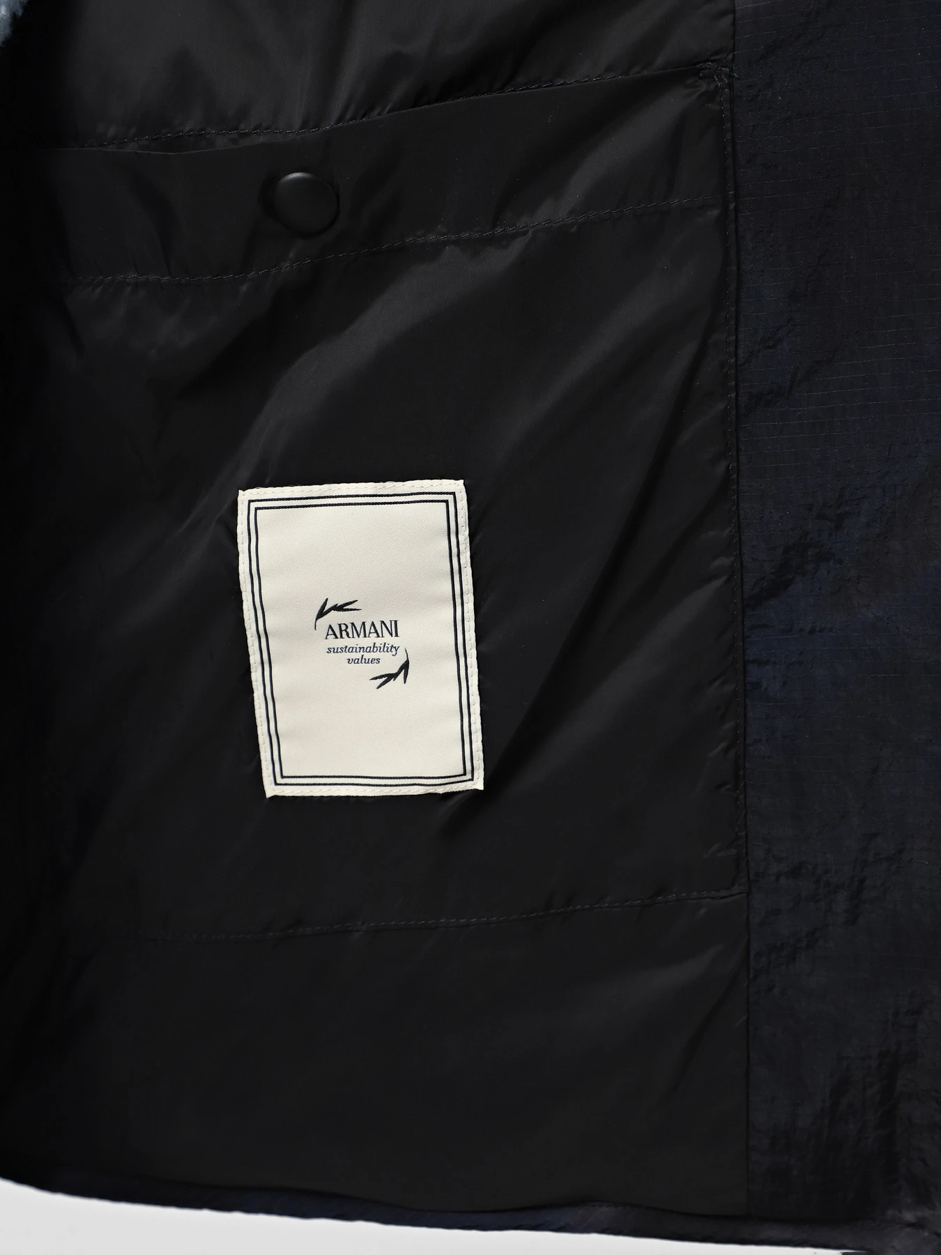 Куртки и дубленки Emporio Armani Sustainable модель 6D1B6C-1K5DZ-F945 Куртки и дубленки Emporio Armani Sustainable модель 6D1B6C-1K5DZ-F945 Фото