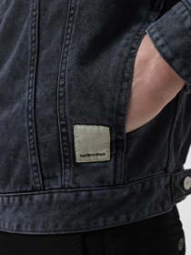 Куртки и дубленки Emporio Armani Sustainable модель 6D1B8B-1K5XZ-07B8 Фото