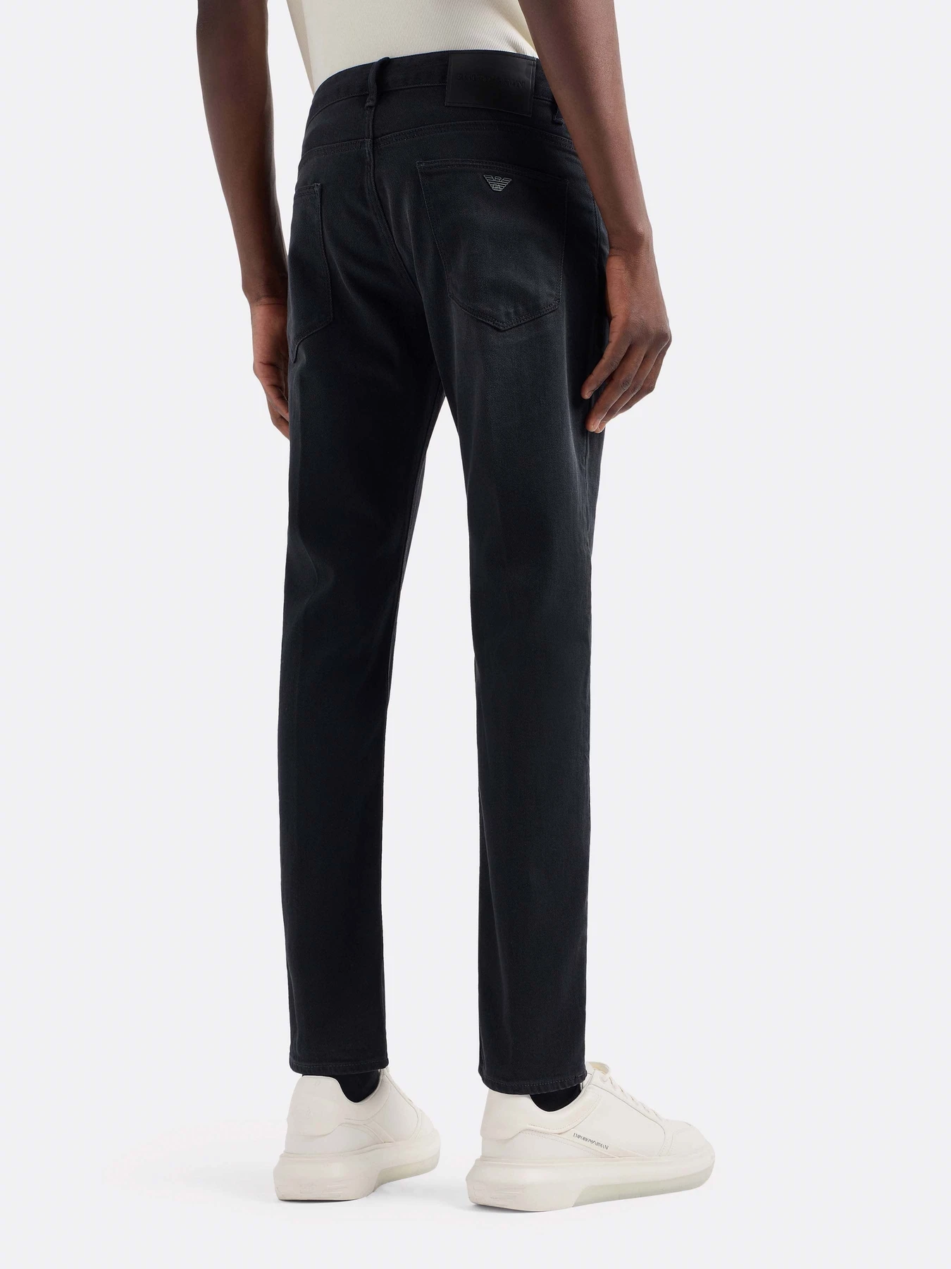 Джинси Emporio Armani модель 6D1J06-1D96Z-0006 Джинси Emporio Armani модель 6D1J06-1D96Z-0006 Фото