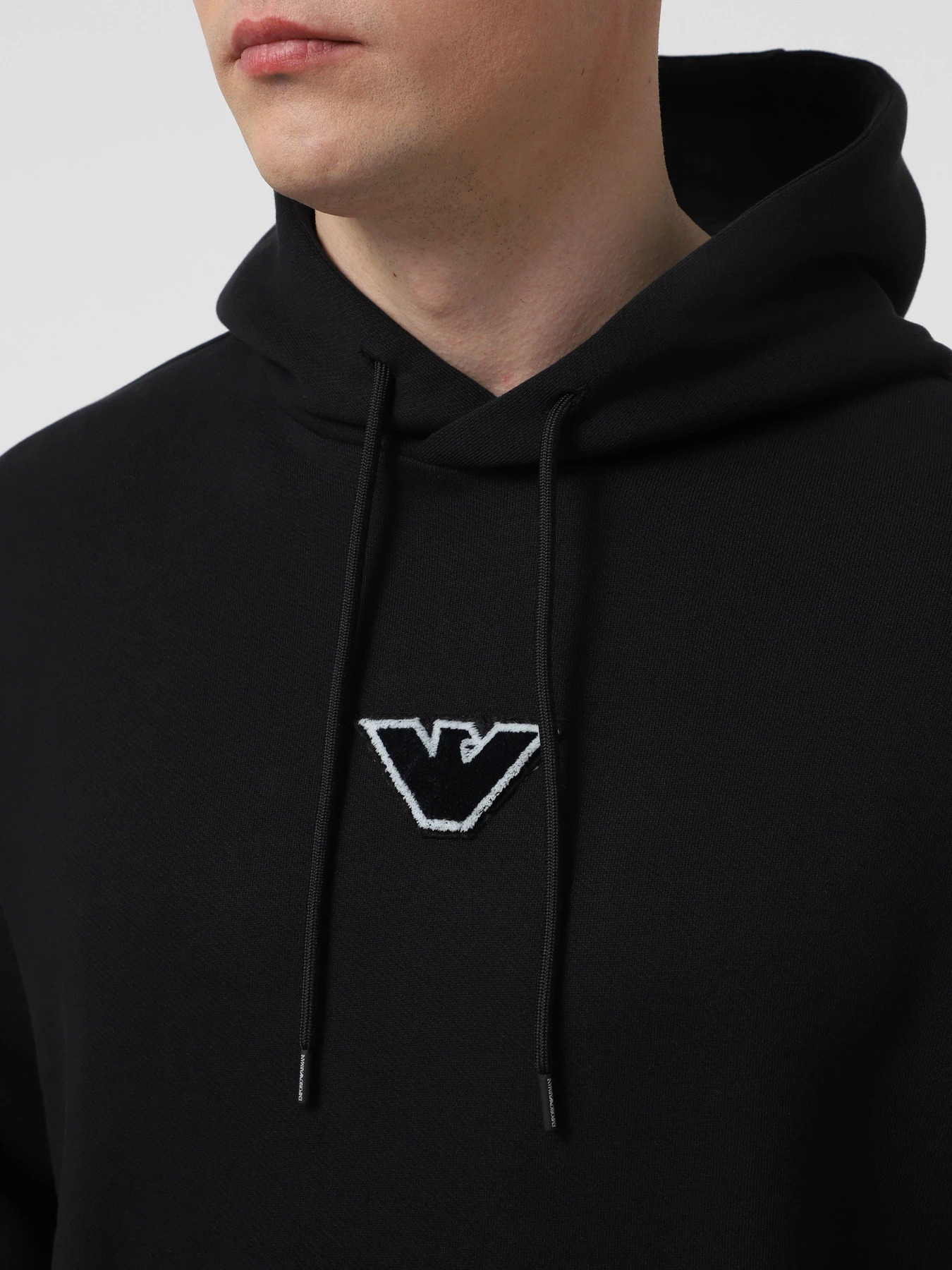 Худи и свитшоты Emporio Armani модель 6D1M93-1JTAZ-0037 Худи и свитшоты Emporio Armani модель 6D1M93-1JTAZ-0037 Фото