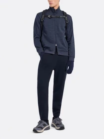 Худи и свитшоты Emporio Armani Travel Essentials модель EM000122-AF10857-OB008 Фото