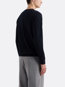Свитры и кардиганы Emporio Armani Travel Essentials модель EM000130-AF10460-UB118 Фото
