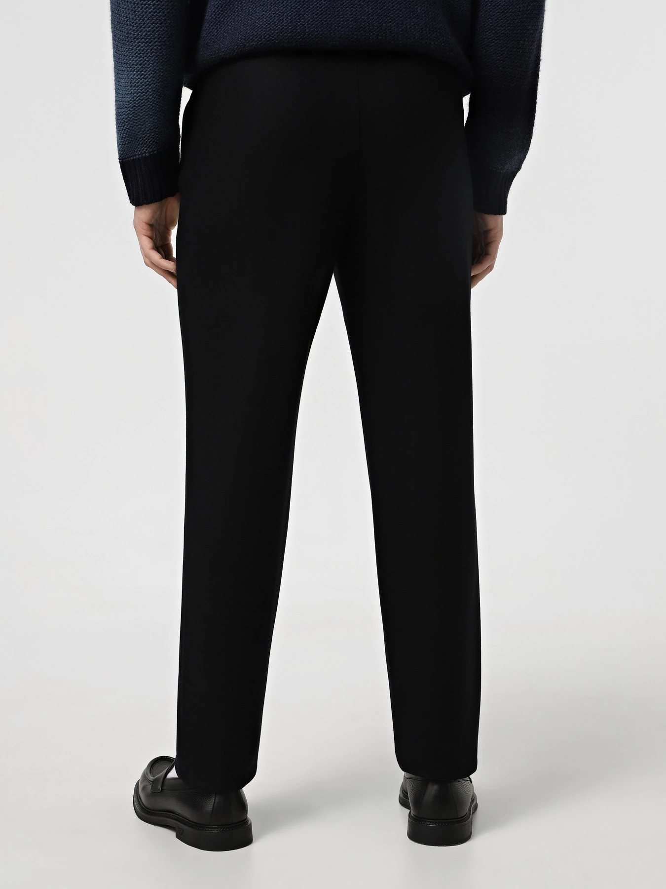 Штани Emporio Armani модель EM000158-TE11131-UC001 Штани Emporio Armani модель EM000158-TE11131-UC001 Фото