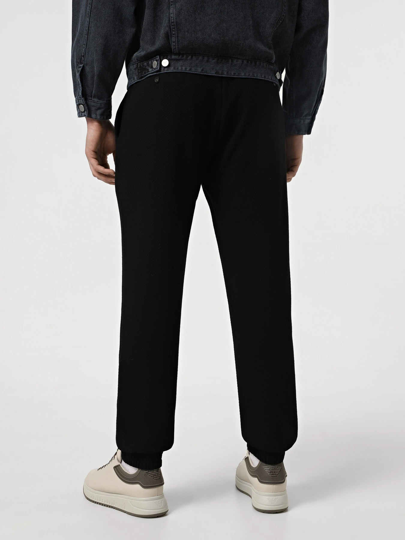 Штани Emporio Armani модель EM000159-TE11003-UC001 Фото