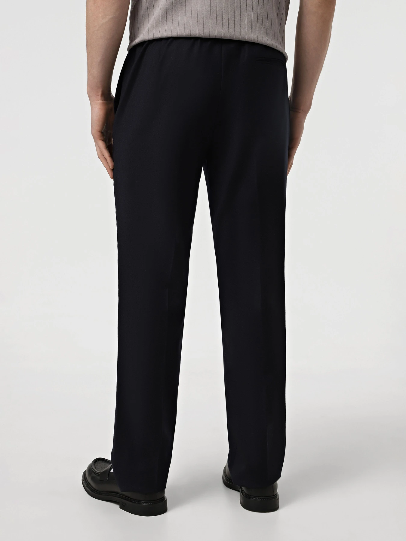 Штани Emporio Armani модель EM000275-TE11118-UB109 Штани Emporio Armani модель EM000275-TE11118-UB109 Фото