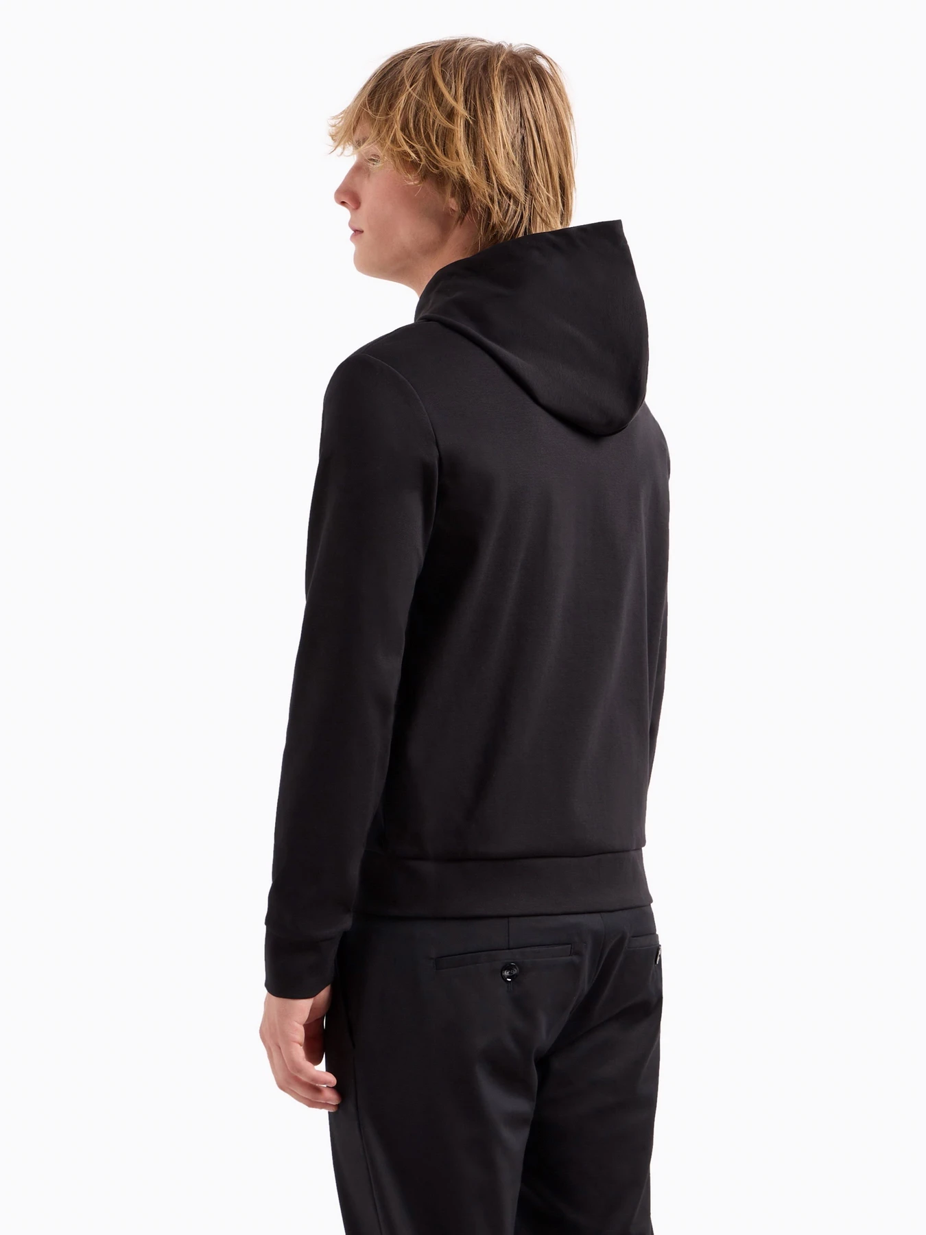 Худи и свитшоты Emporio Armani модель 8N1MG0-1JBTZ-0999 Худи и свитшоты Emporio Armani модель 8N1MG0-1JBTZ-0999 Фото