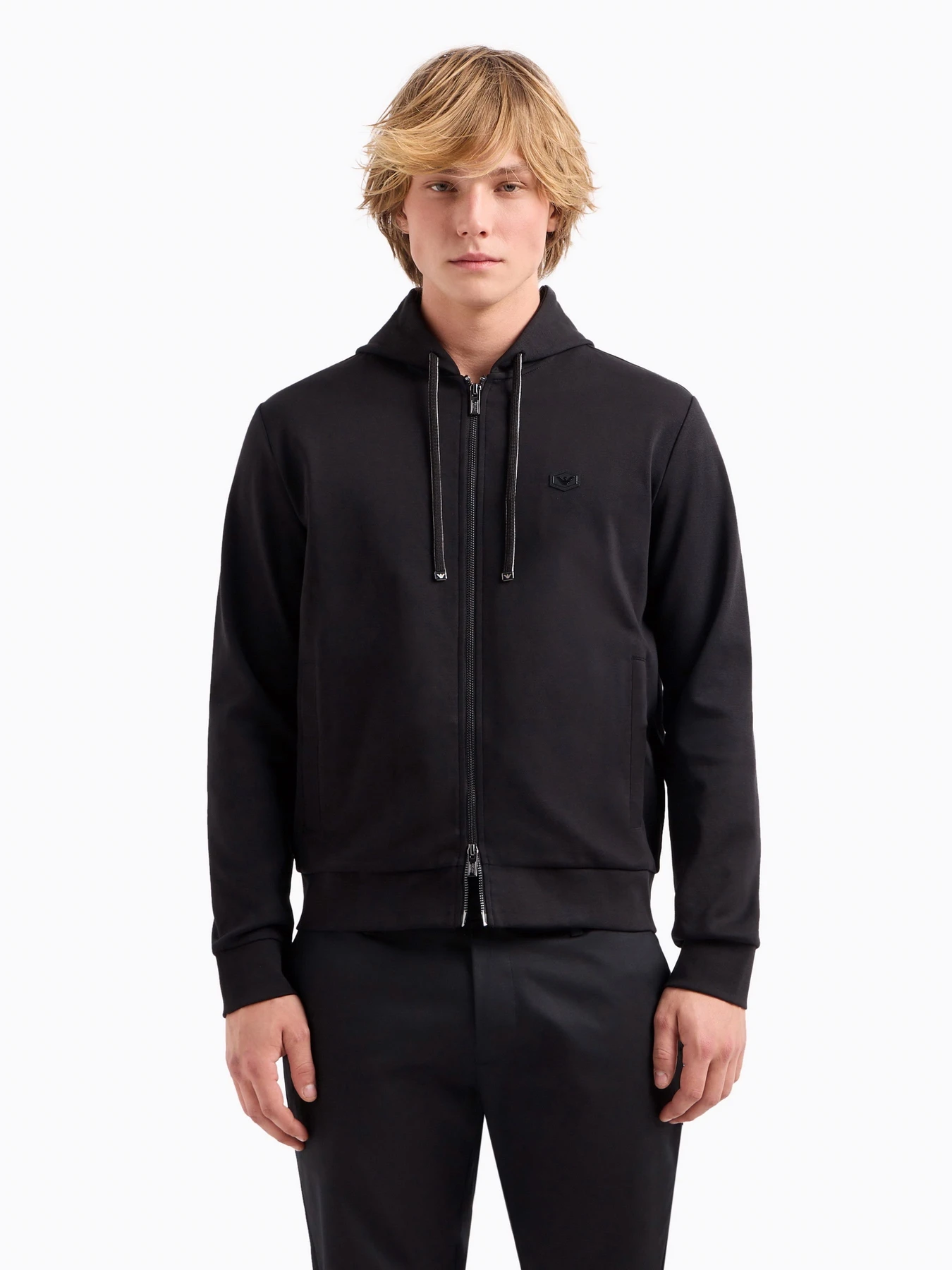 Худи и свитшоты Emporio Armani модель 8N1MG0-1JBTZ-0999 Худи и свитшоты Emporio Armani модель 8N1MG0-1JBTZ-0999 Фото