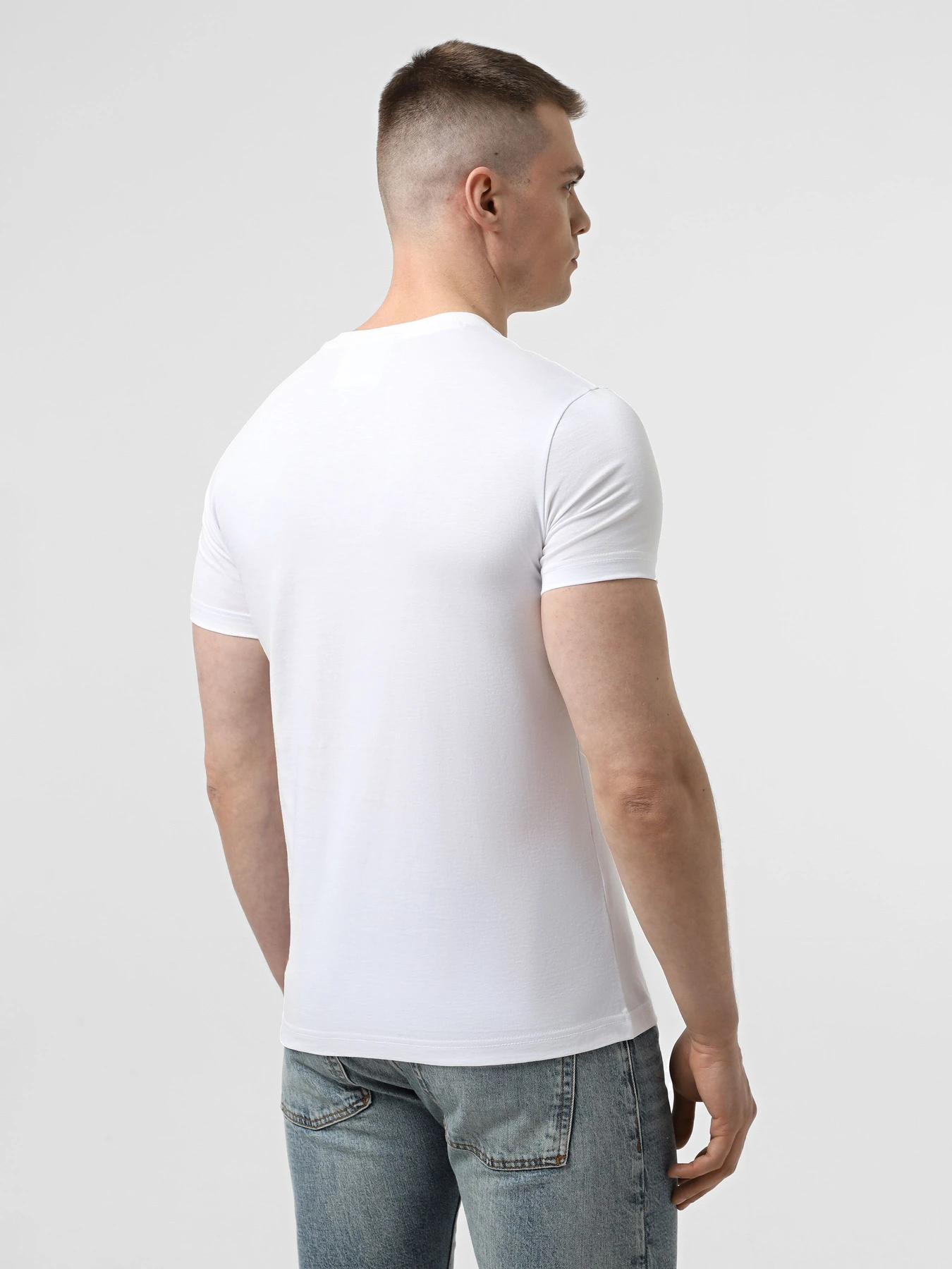 Футболки и поло Emporio Armani модель 8N1TQ6-1JRGZ-0100 Футболки и поло Emporio Armani модель 8N1TQ6-1JRGZ-0100 Фото