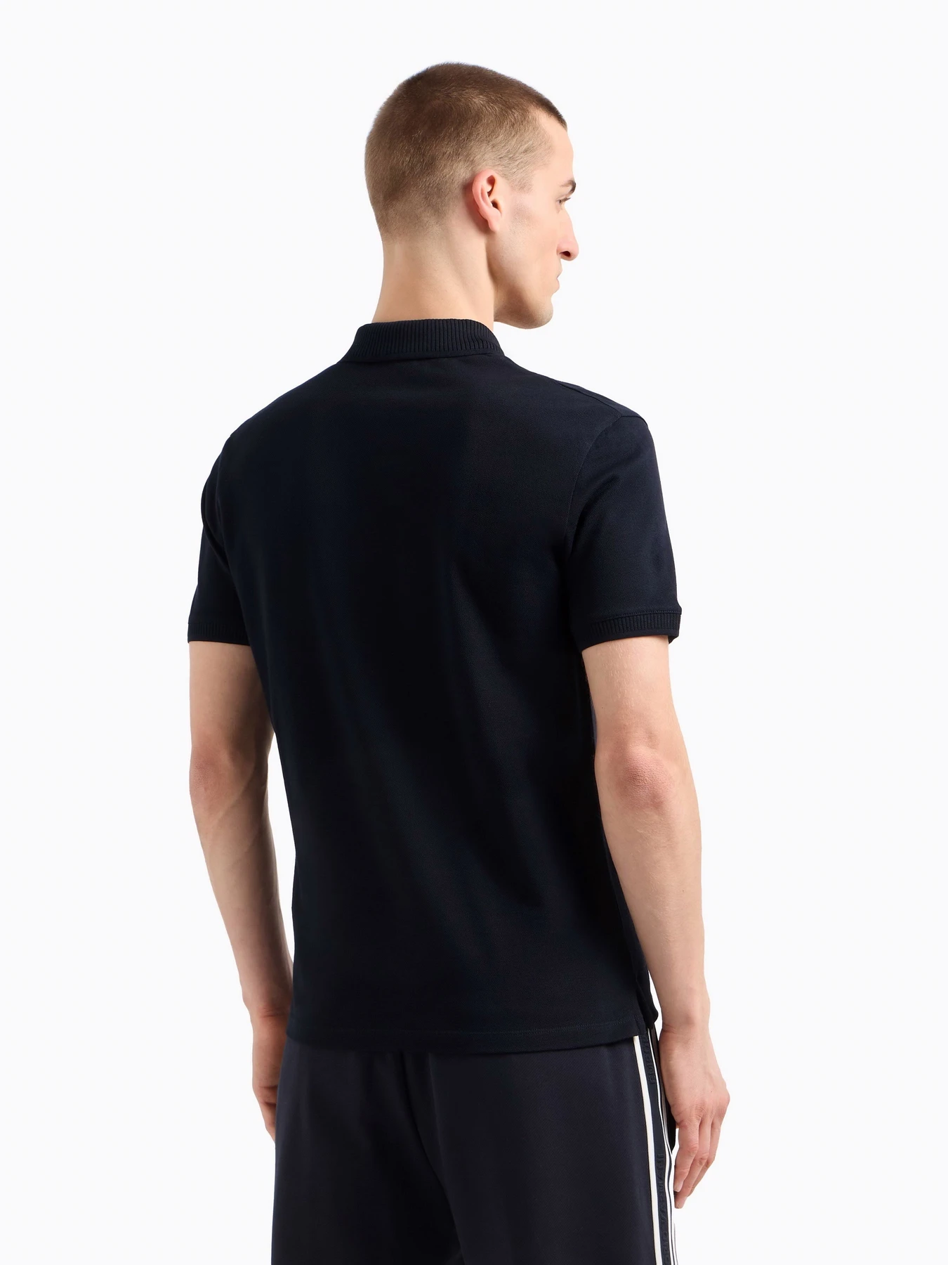 Футболки и поло Emporio Armani модель EM000850-AF12955-UB118 Футболки и поло Emporio Armani модель EM000850-AF12955-UB118 Фото