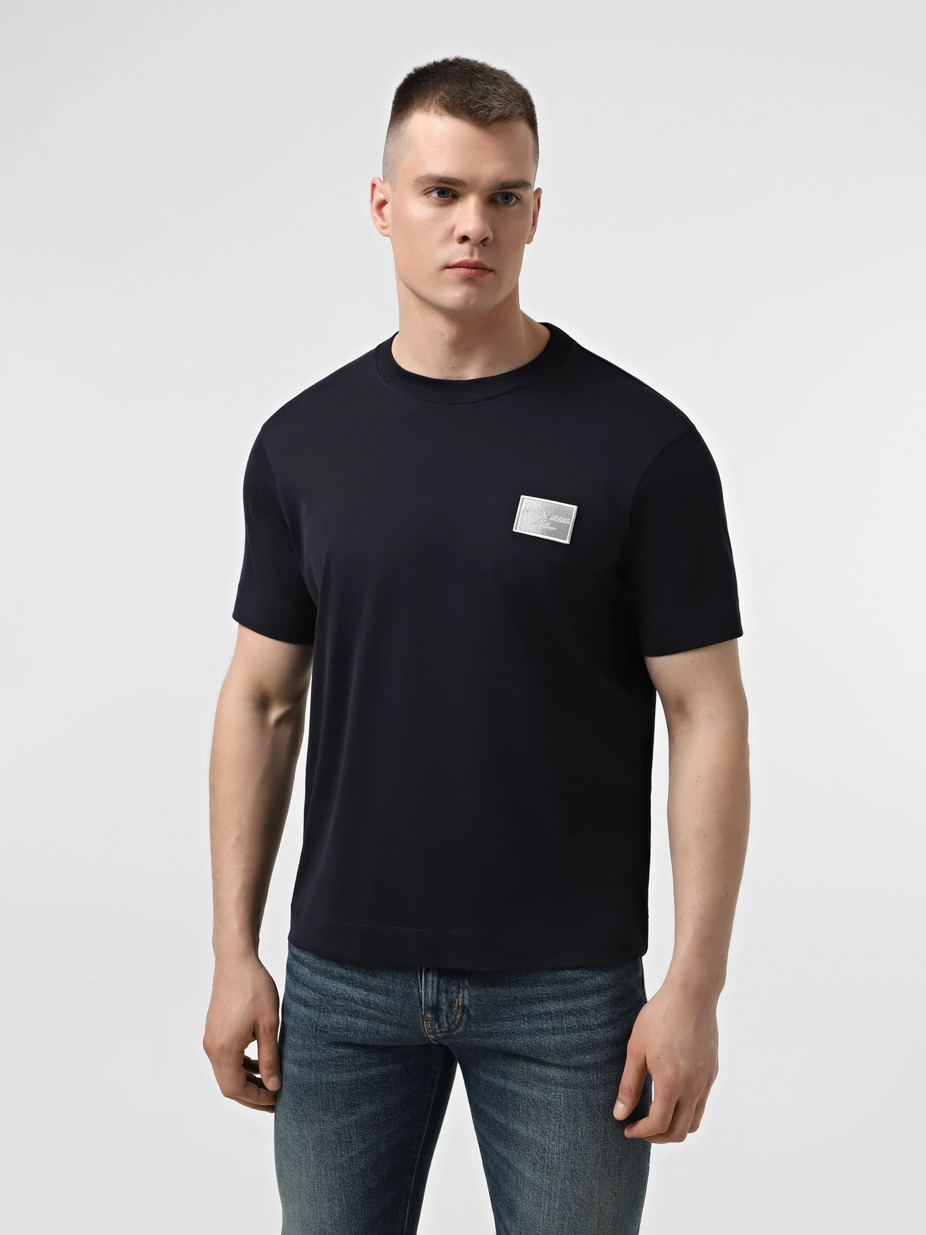 Футболки и поло Emporio Armani модель EM001018-AF12926-UB118 Футболки и поло Emporio Armani модель EM001018-AF12926-UB118 Фото