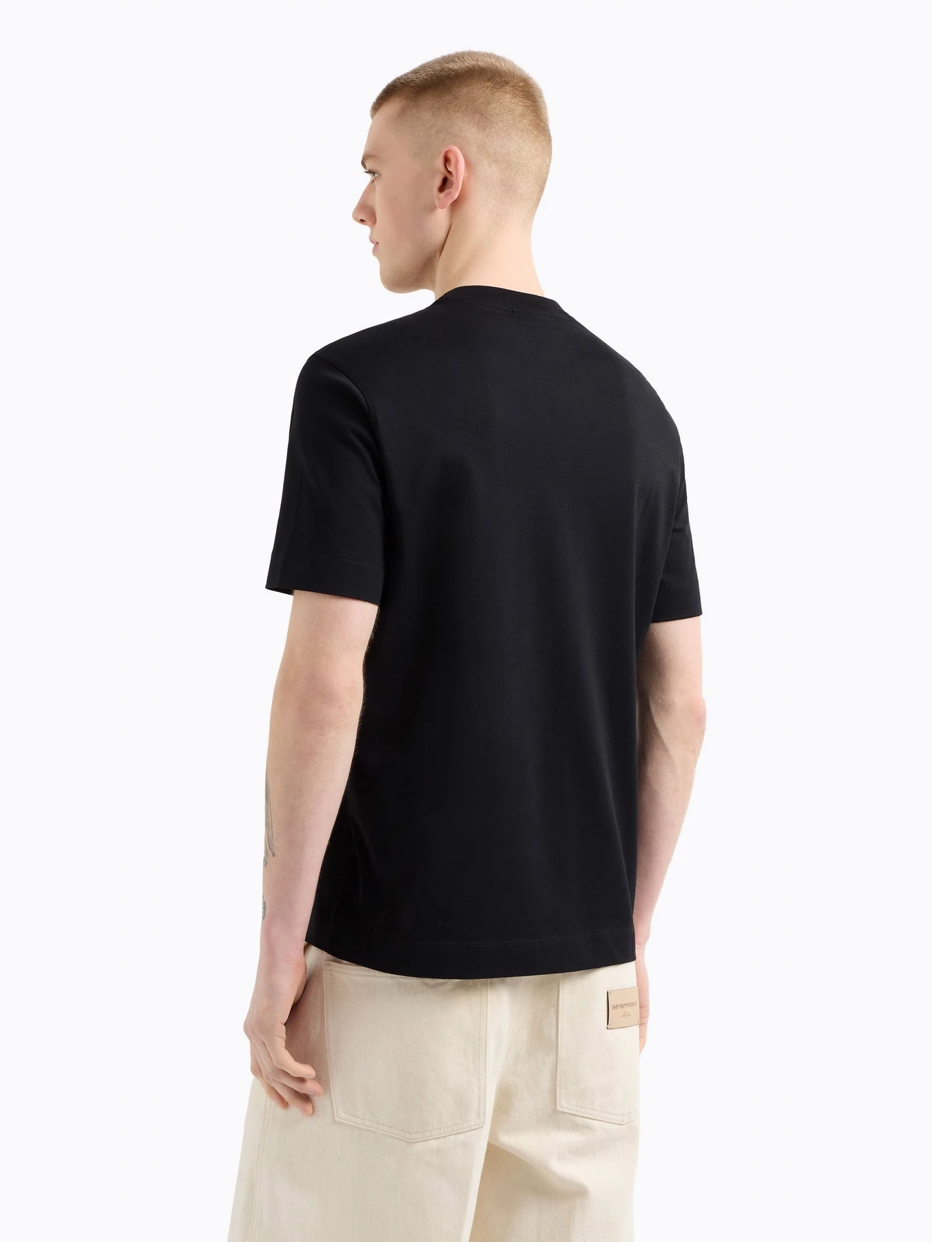 Футболки и поло Emporio Armani модель EM001018-AF12926-UC001 Футболки и поло Emporio Armani модель EM001018-AF12926-UC001 Фото