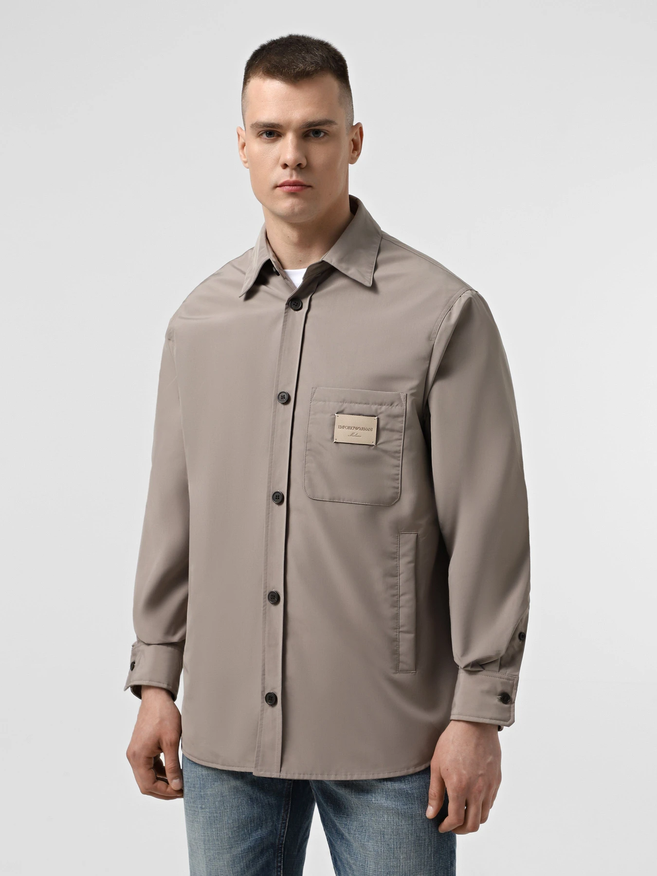 Куртки и дубленки Emporio Armani модель EM001629-AF13770-U6107 Куртки и дубленки Emporio Armani модель EM001629-AF13770-U6107 Фото