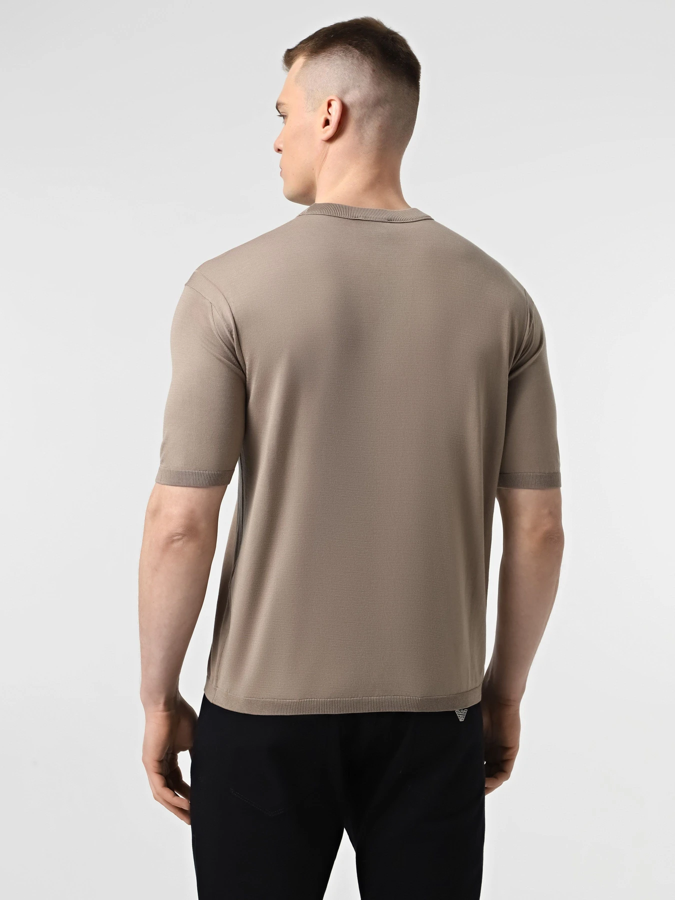 Футболки и поло Emporio Armani модель EM000672-AF13907-U6167 Футболки и поло Emporio Armani модель EM000672-AF13907-U6167 Фото