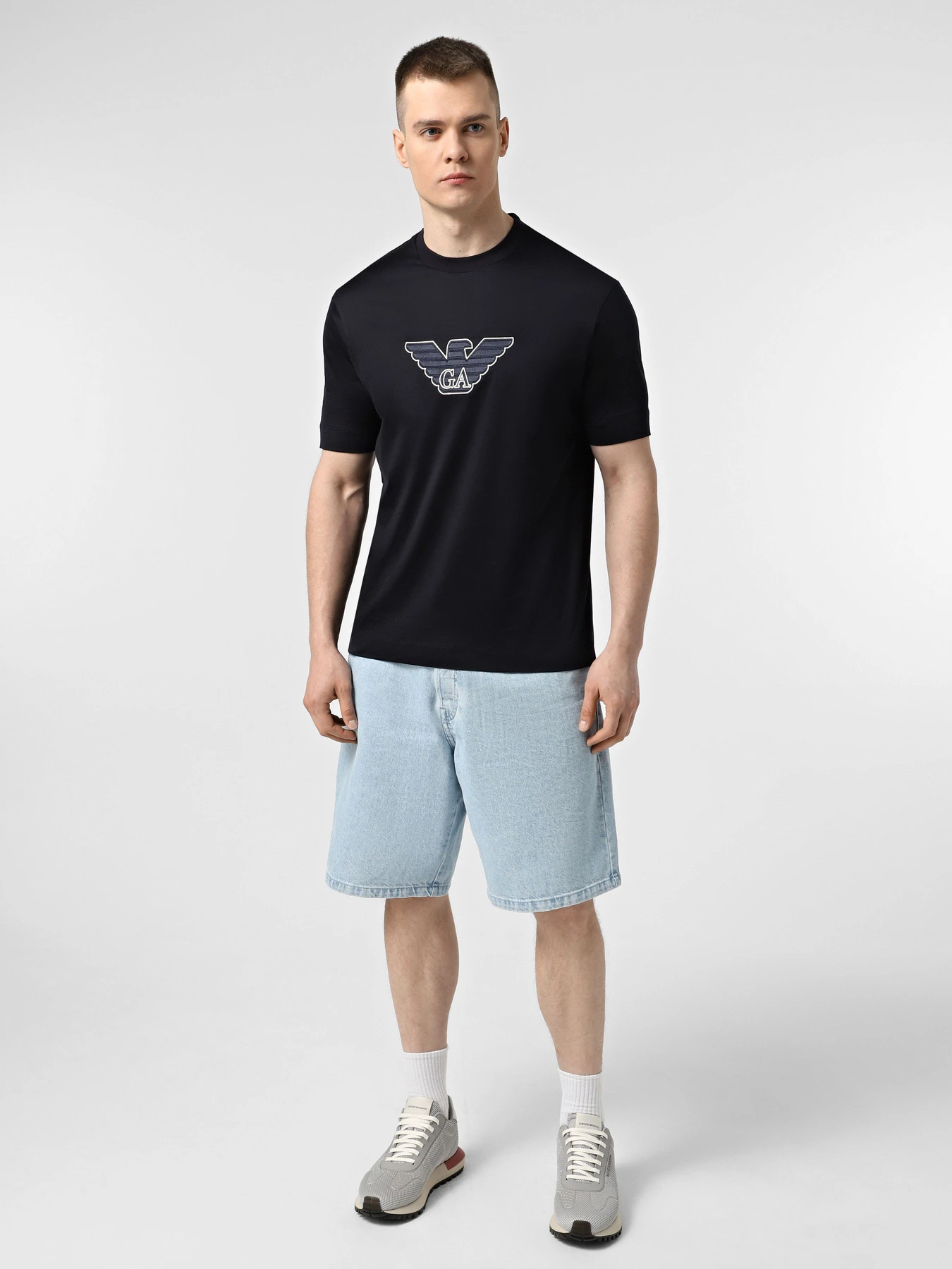 Футболки и поло Emporio Armani модель EM001033-AF10017-MB192 Футболки и поло Emporio Armani модель EM001033-AF10017-MB192 Фото