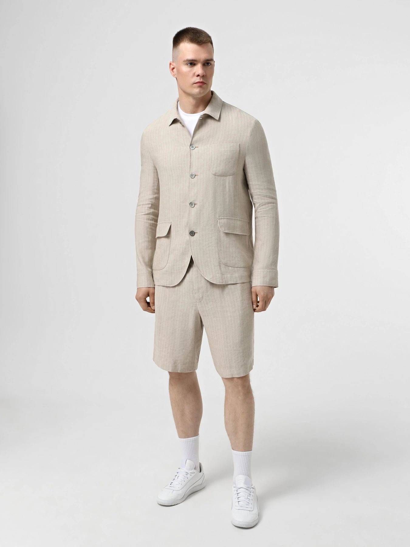 Пиджаки Emporio Armani модель EM000183-TE13138-F1003 Пиджаки Emporio Armani модель EM000183-TE13138-F1003 Фото