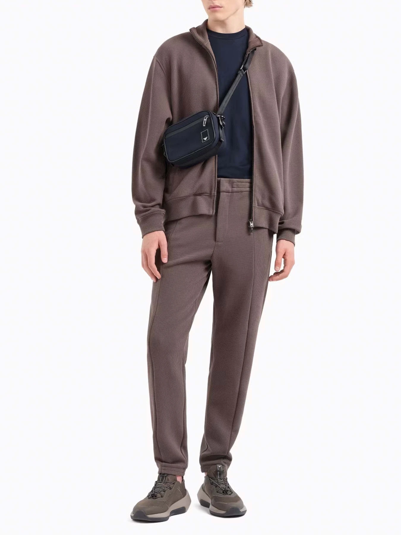 Футболки и поло Emporio Armani Travel Essentials модель EM000983-AF13669-UB118 Фото