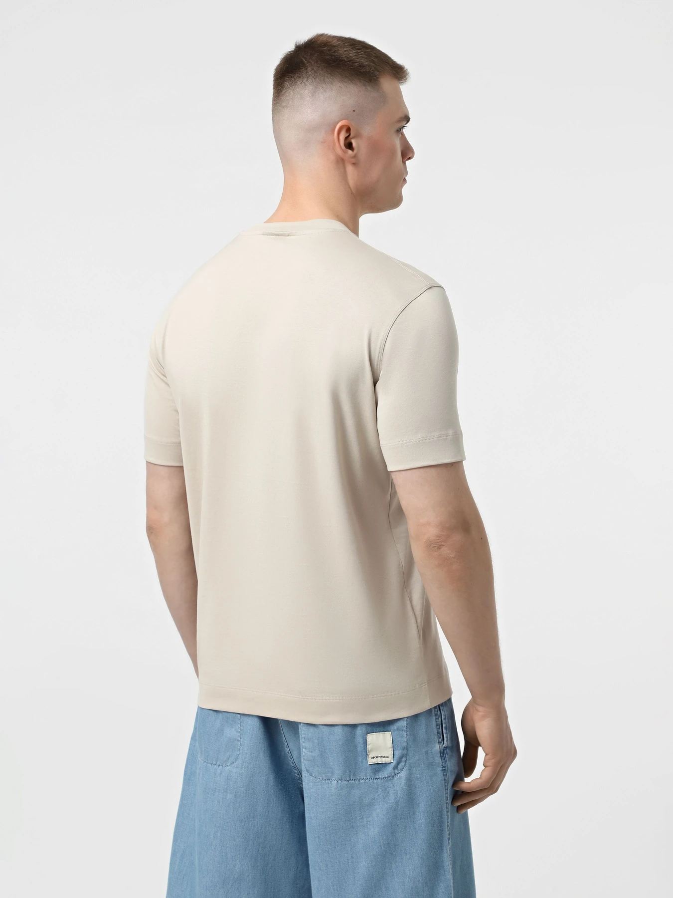 Футболки и поло Emporio Armani модель EM001040-AF13669-U1098 Футболки и поло Emporio Armani модель EM001040-AF13669-U1098 Фото