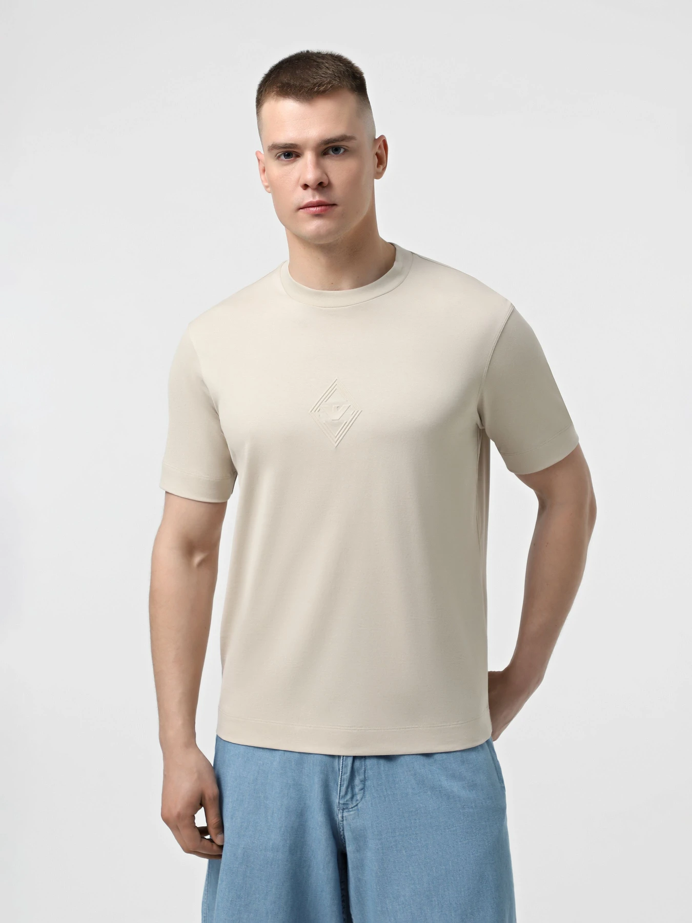 Футболки и поло Emporio Armani модель EM001040-AF13669-U1098 Футболки и поло Emporio Armani модель EM001040-AF13669-U1098 Фото