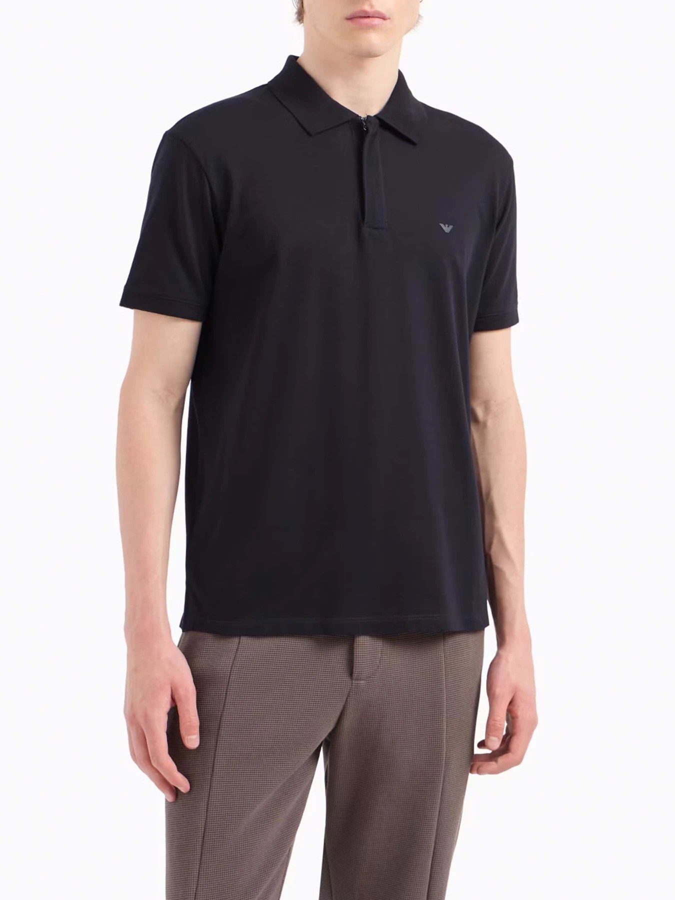 Футболки и поло Emporio Armani модель EM001146-AF13742-UB118 Футболки и поло Emporio Armani модель EM001146-AF13742-UB118 Фото