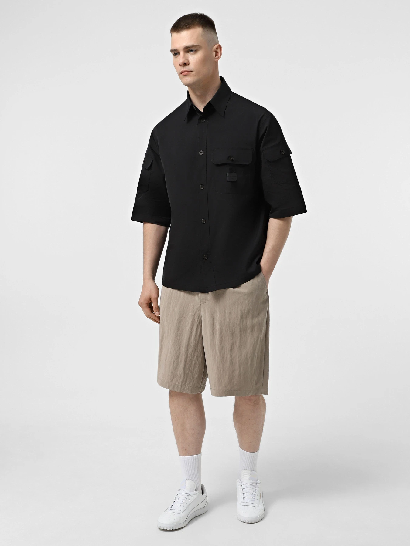 Рубашки Emporio Armani модель EM001522-AF13810-UC001 Рубашки Emporio Armani модель EM001522-AF13810-UC001 Фото