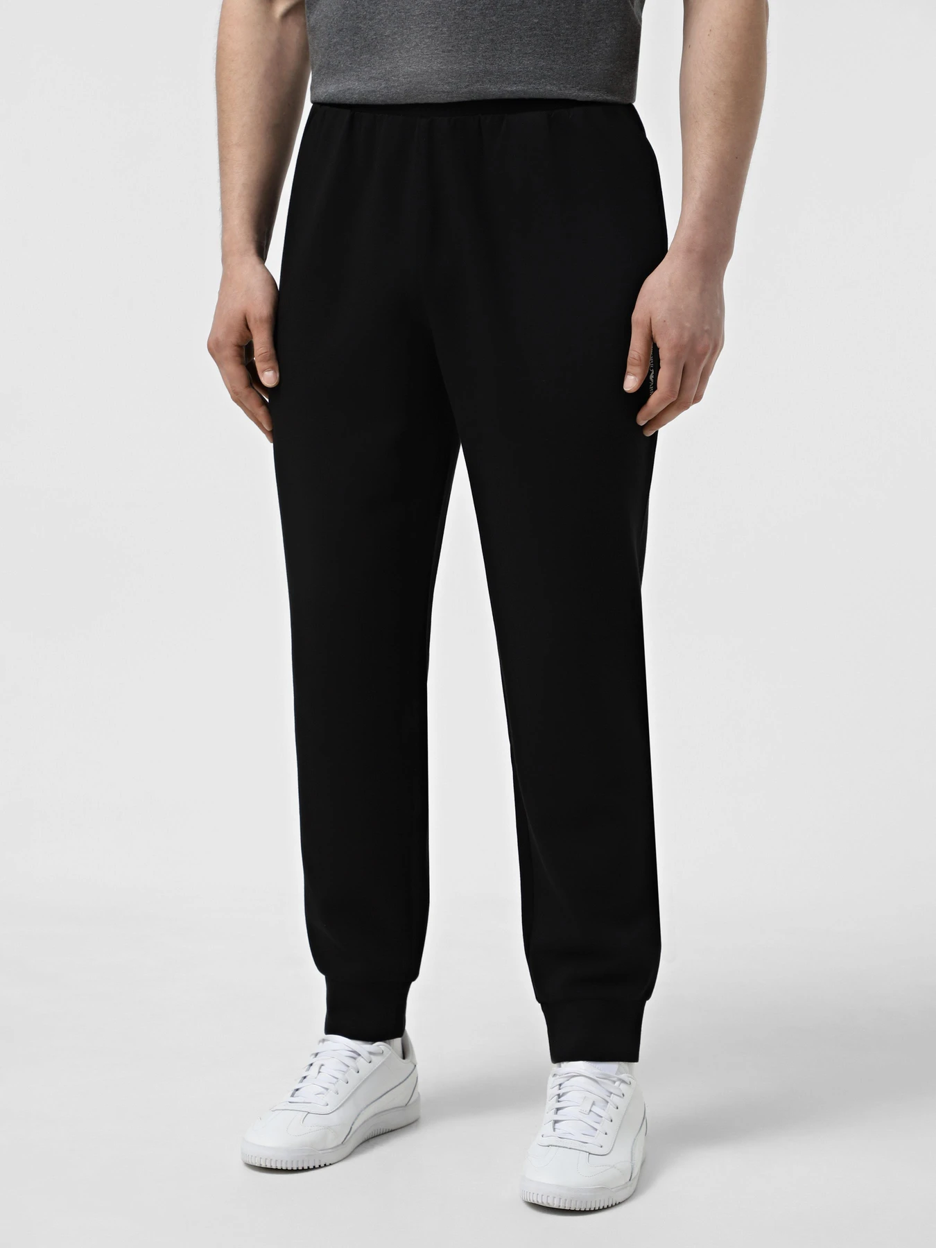 Одежда для дома и сна Emporio Armani модель EM000500-AF10790-UC001 Одежда для дома и сна Emporio Armani модель EM000500-AF10790-UC001 Фото
