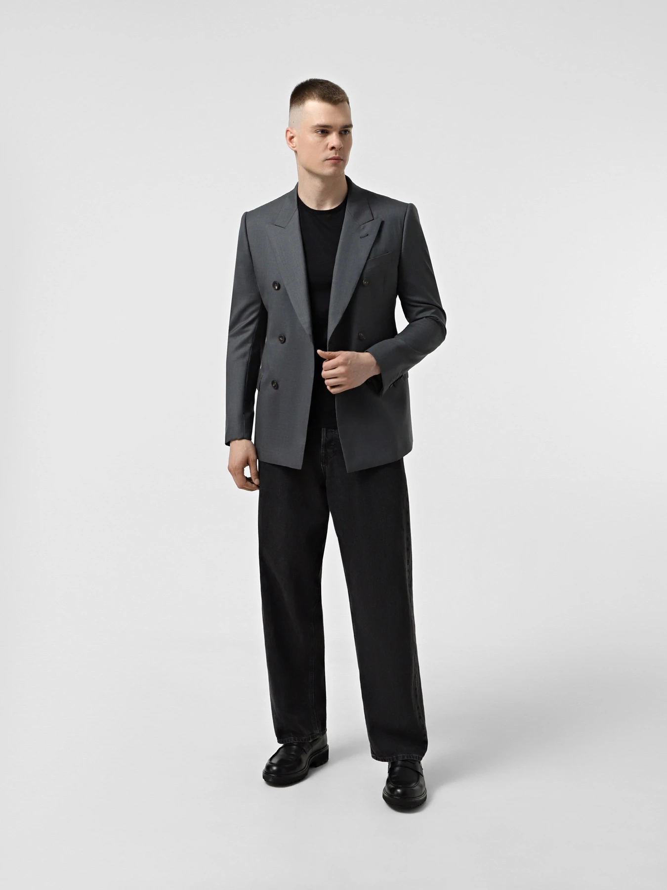 Пиджаки Emporio Armani модель EM003878-TE15036-O8002 Пиджаки Emporio Armani модель EM003878-TE15036-O8002 Фото