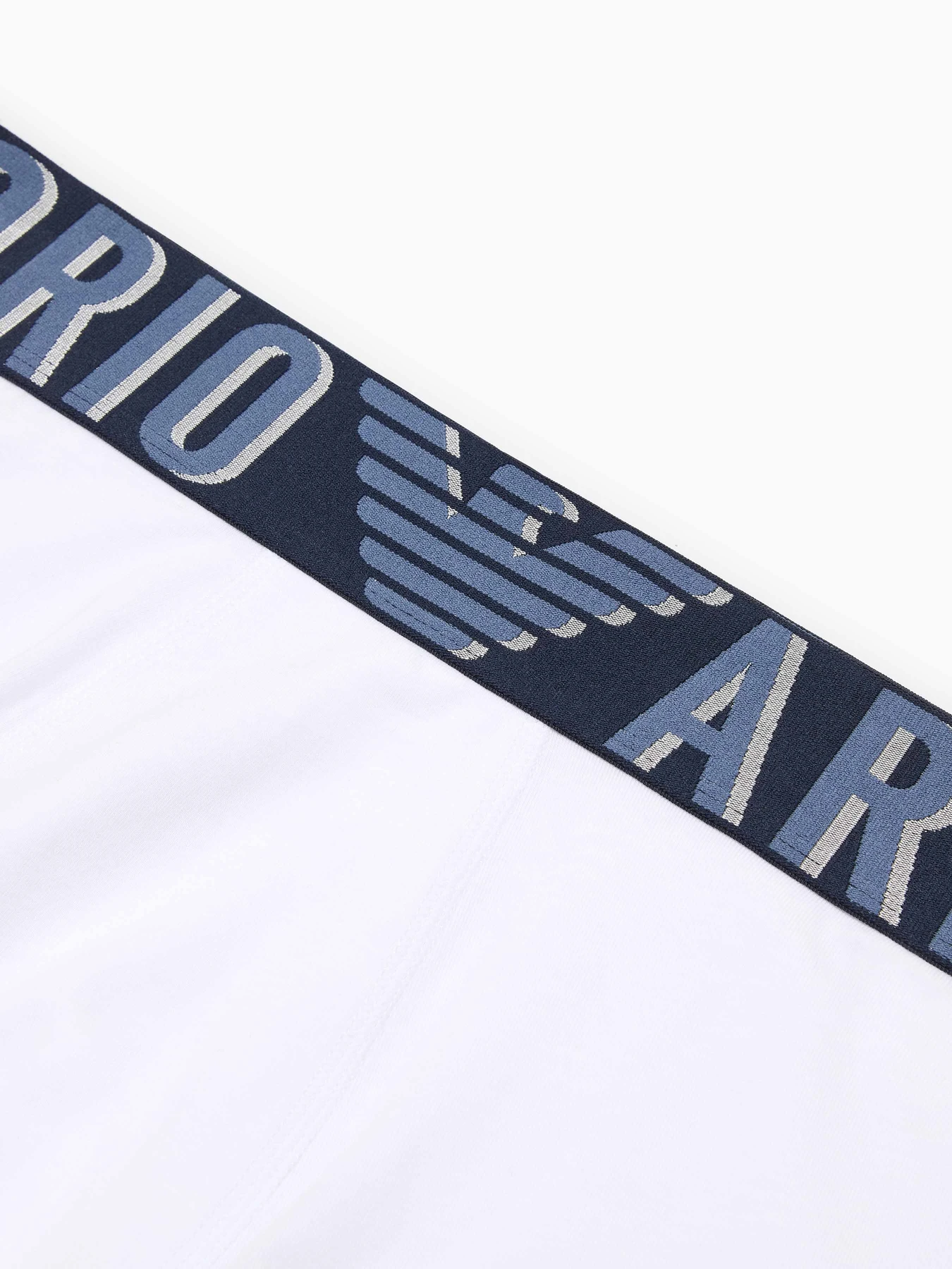 Нижнее белье Emporio Armani модель EM000231-AF10772-U0002 Нижнее белье Emporio Armani модель EM000231-AF10772-U0002 Фото