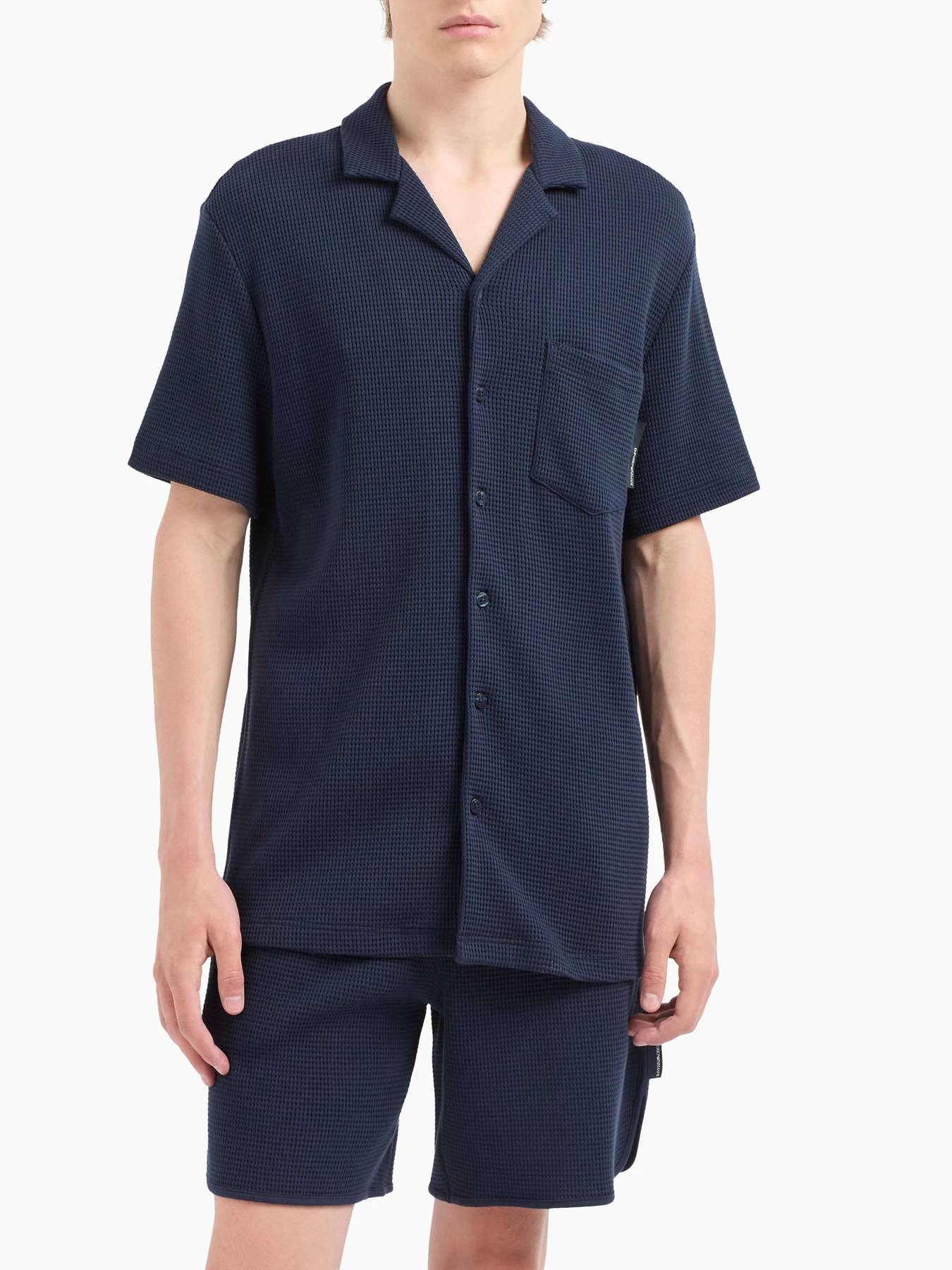 Рубашки Emporio Armani модель EM000633-AF10792-UB102 Рубашки Emporio Armani модель EM000633-AF10792-UB102 Фото