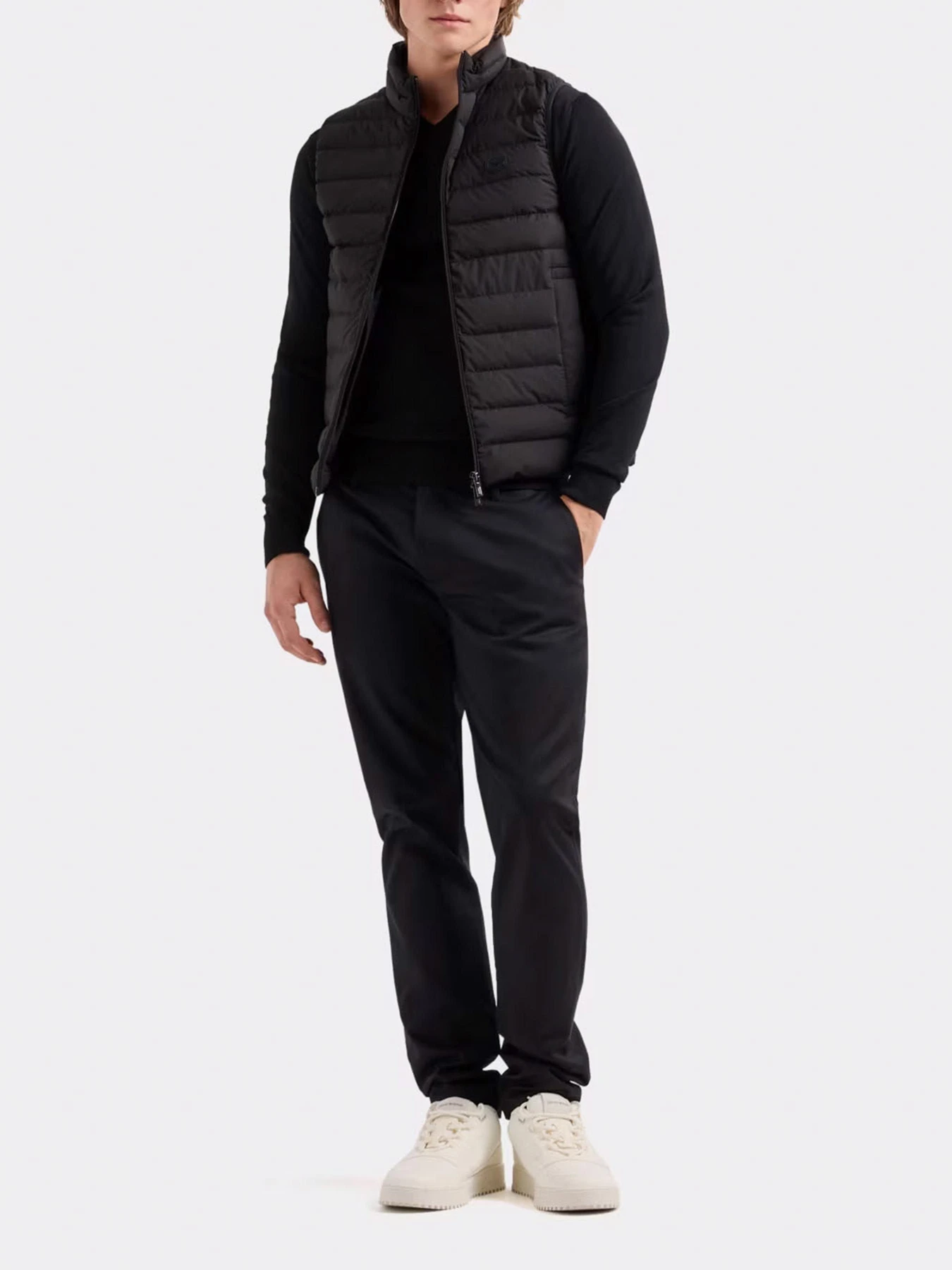 Куртки и дубленки Emporio Armani модель 8N1BQ1-1NLRZ-0999 Куртки и дубленки Emporio Armani модель 8N1BQ1-1NLRZ-0999 Фото