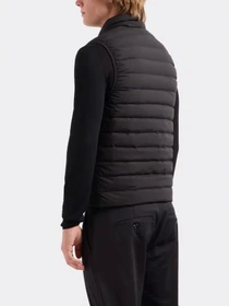 Куртки и дубленки Emporio Armani модель 8N1BQ1-1NLRZ-0999 Фото