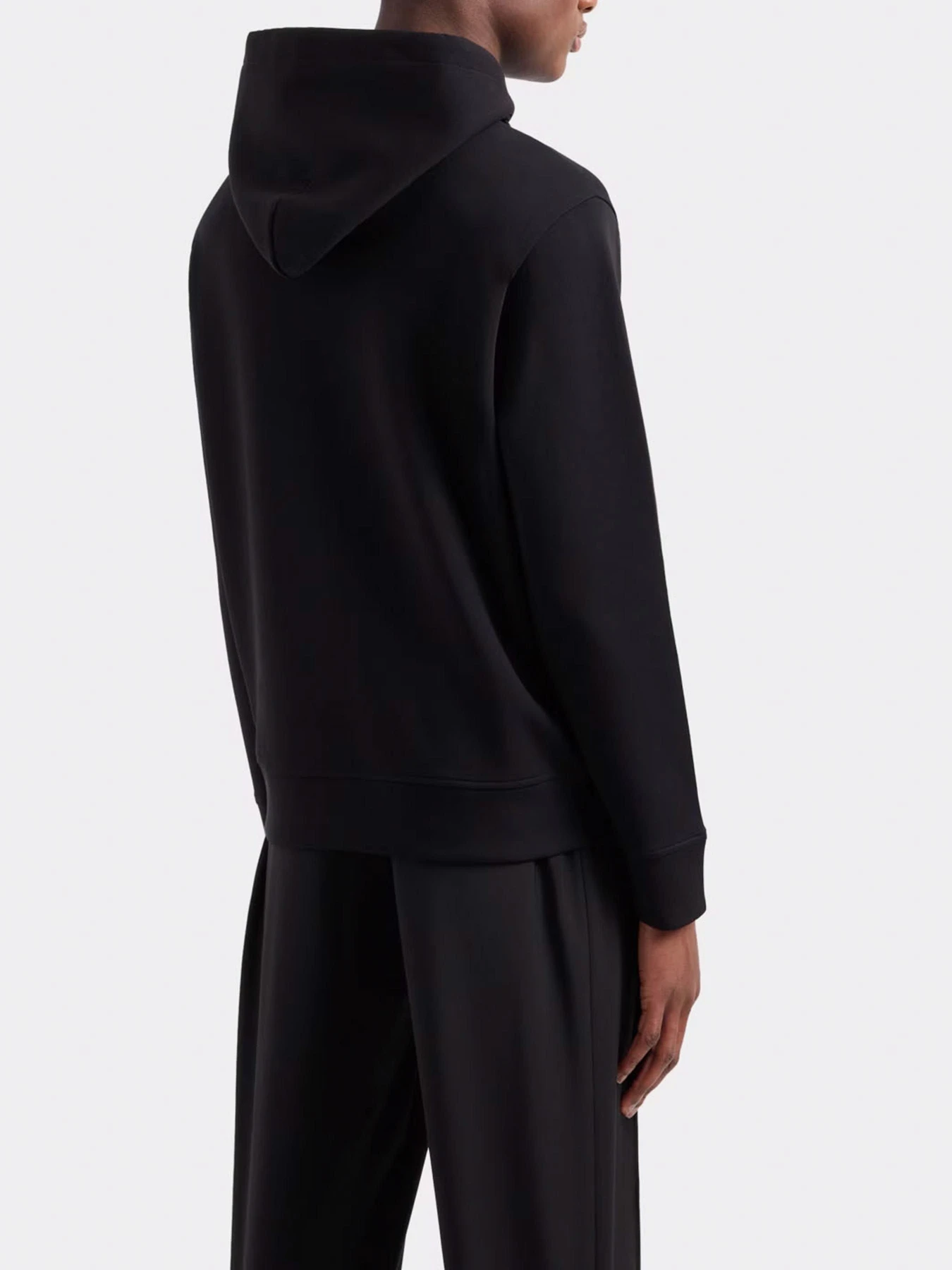 Худи и свитшоты Emporio Armani модель 8N1MD0-1JHSZ-0999 Худи и свитшоты Emporio Armani модель 8N1MD0-1JHSZ-0999 Фото