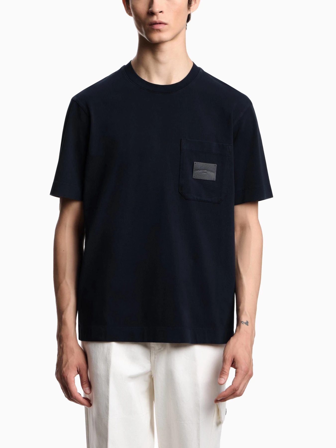Футболки и поло Emporio Armani модель EM002722-AF13715-UB118 Футболки и поло Emporio Armani модель EM002722-AF13715-UB118 Фото
