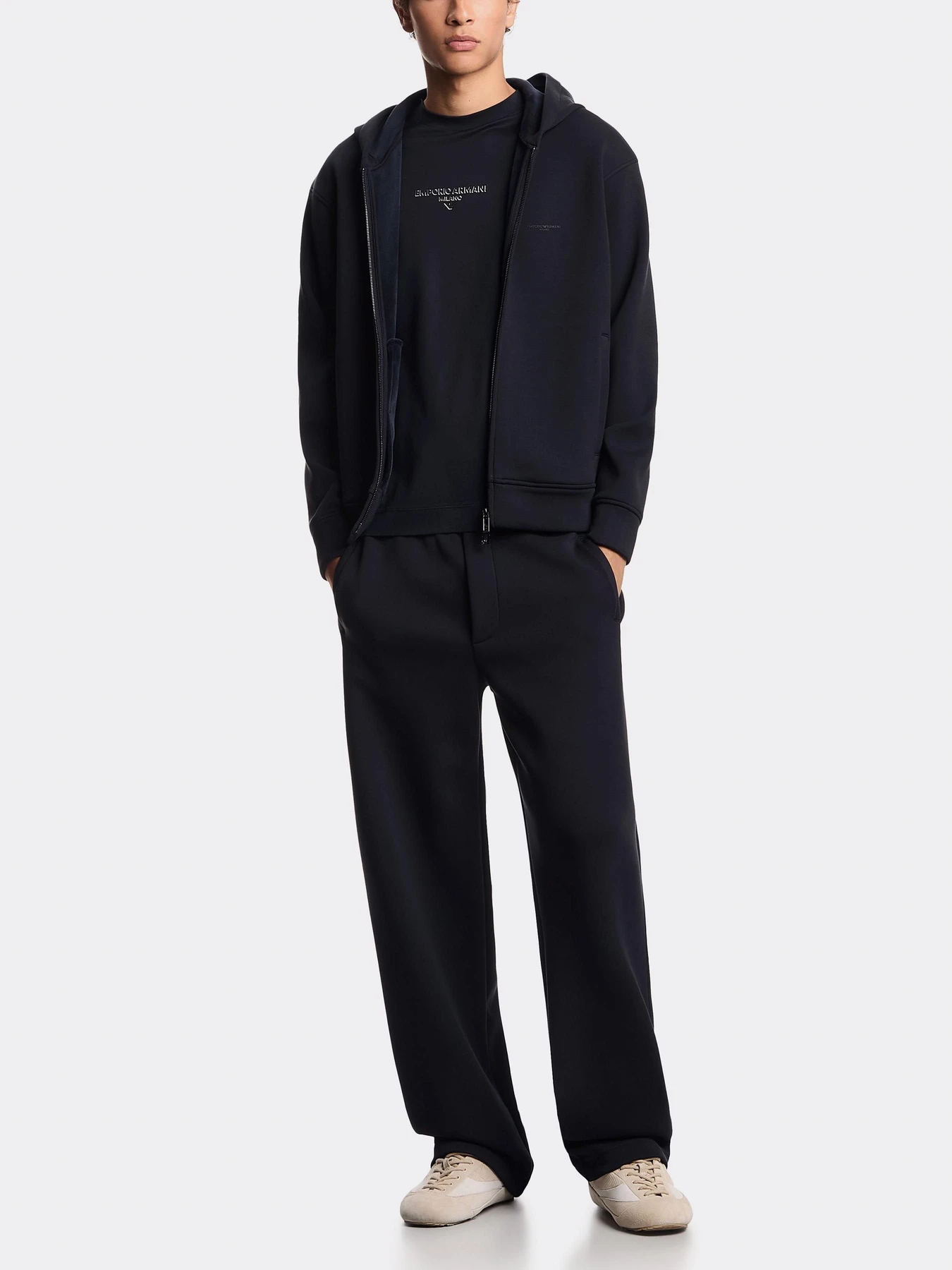 Футболки и поло Emporio Armani модель EM002838-AF10761-UB118 Футболки и поло Emporio Armani модель EM002838-AF10761-UB118 Фото
