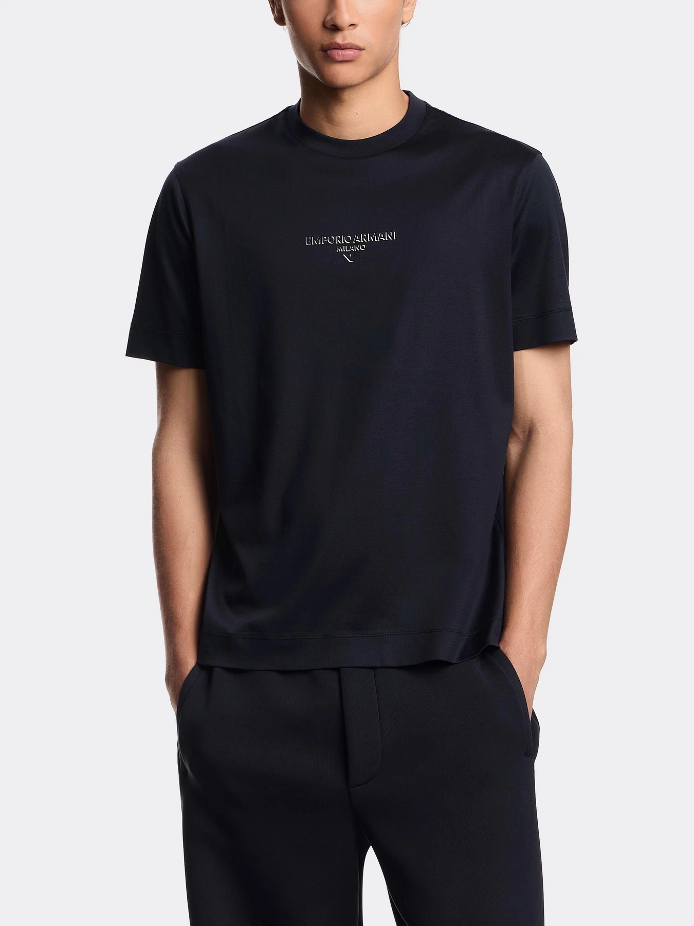 Футболки и поло Emporio Armani модель EM002838-AF10761-UB118 Футболки и поло Emporio Armani модель EM002838-AF10761-UB118 Фото