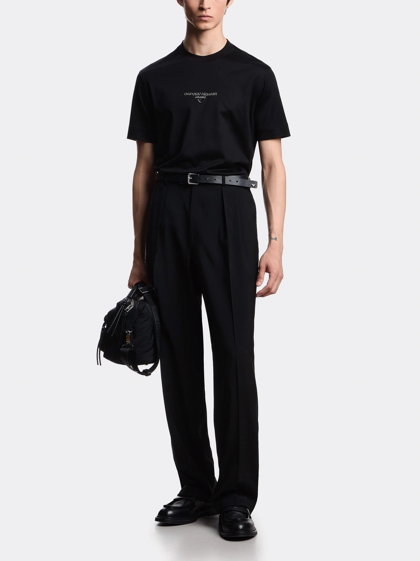 Футболки и поло Emporio Armani модель EM002838-AF10761-UC001 Футболки и поло Emporio Armani модель EM002838-AF10761-UC001 Фото