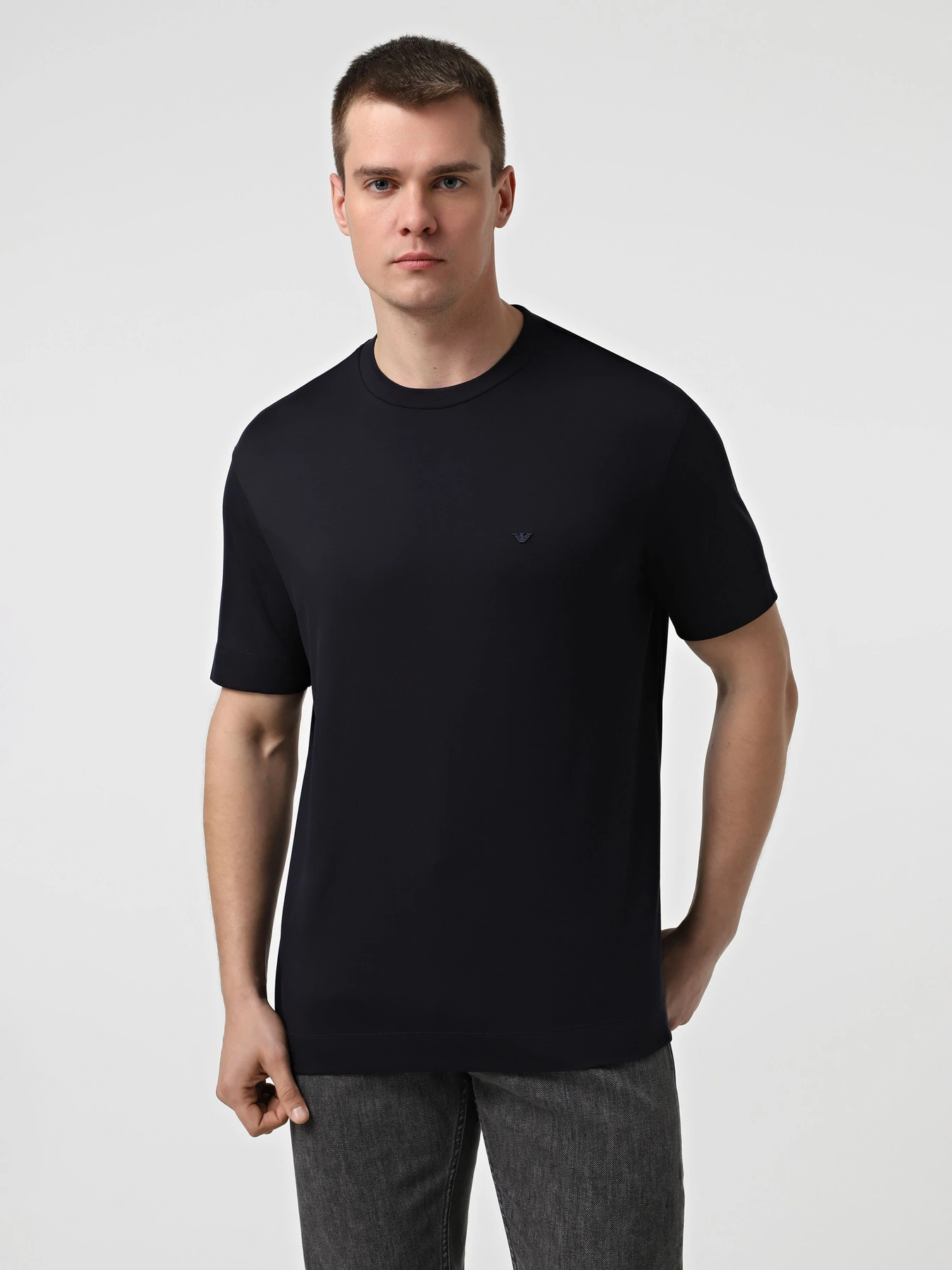 Футболки и поло Emporio Armani модель EM002996-AF13721-UB118 Футболки и поло Emporio Armani модель EM002996-AF13721-UB118 Фото