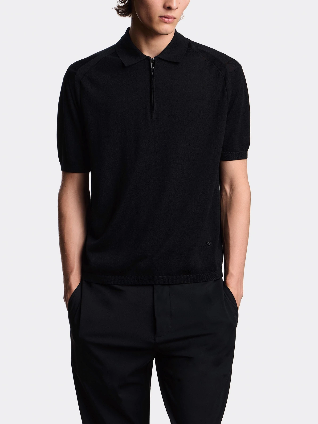 Футболки и поло Emporio Armani модель EM003383-AF18995-UC001 Футболки и поло Emporio Armani модель EM003383-AF18995-UC001 Фото