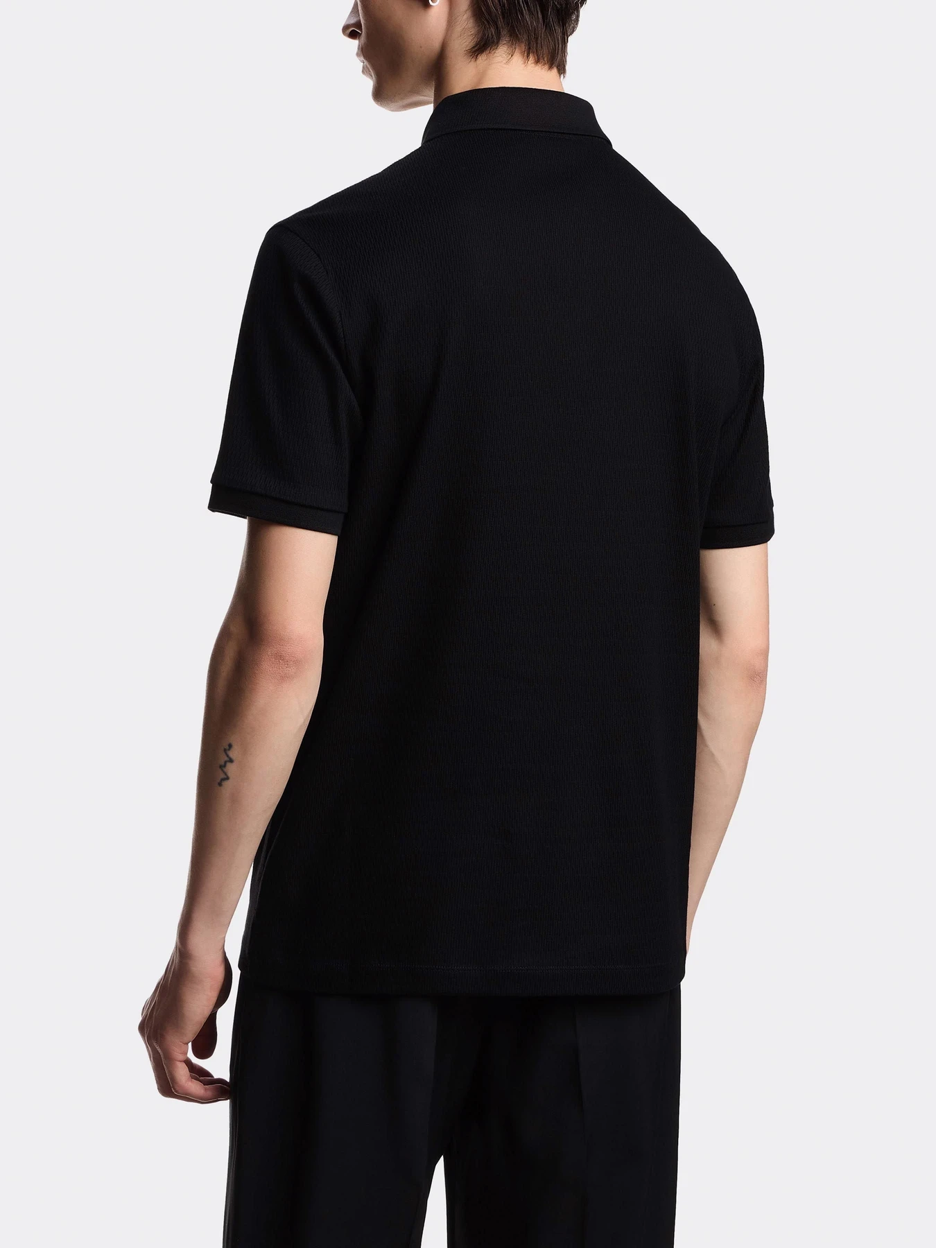 Футболки и поло Emporio Armani модель EM003469-AF19393-UC001 Футболки и поло Emporio Armani модель EM003469-AF19393-UC001 Фото
