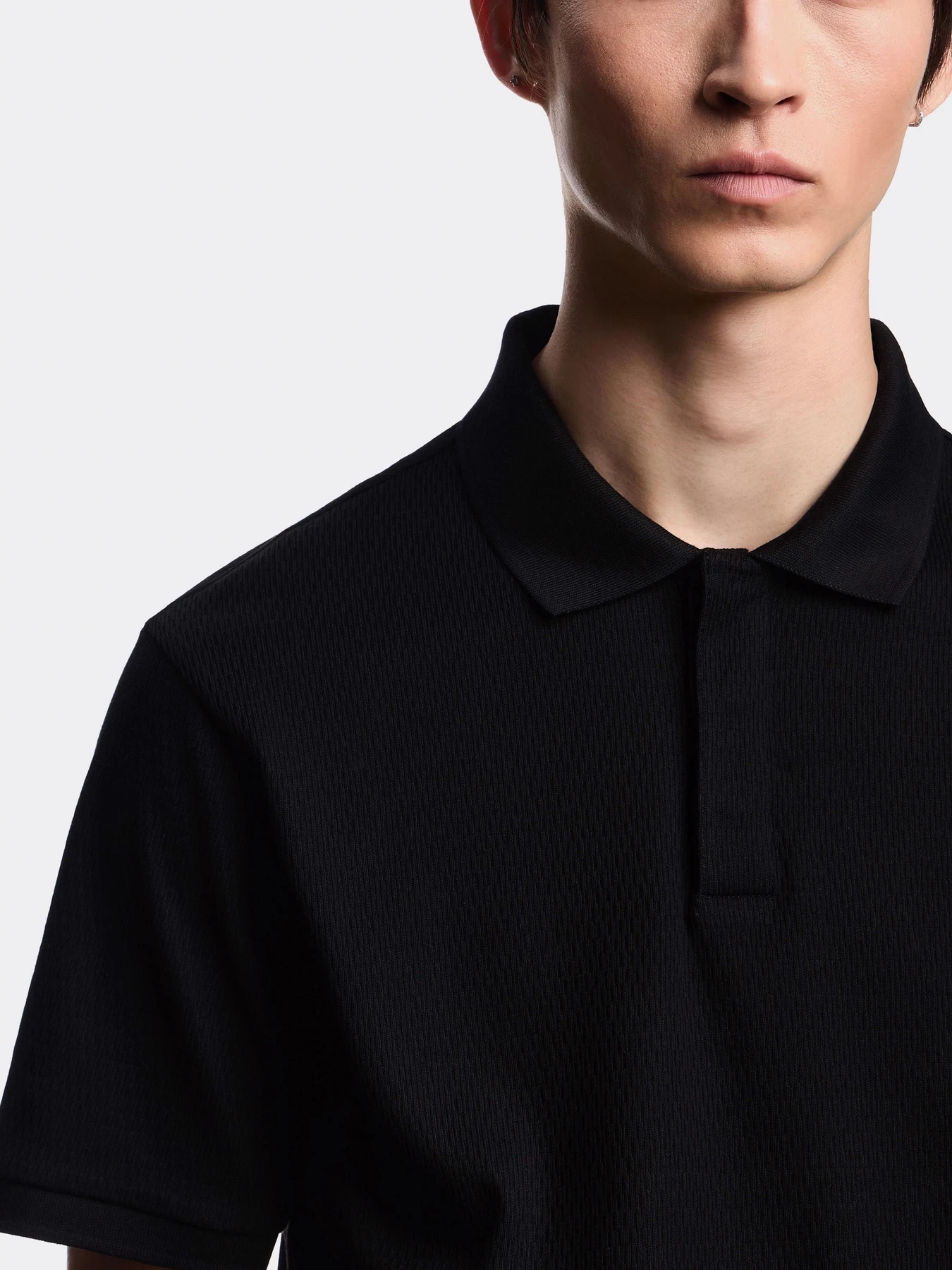 Футболки и поло Emporio Armani модель EM003469-AF19393-UC001 Футболки и поло Emporio Armani модель EM003469-AF19393-UC001 Фото